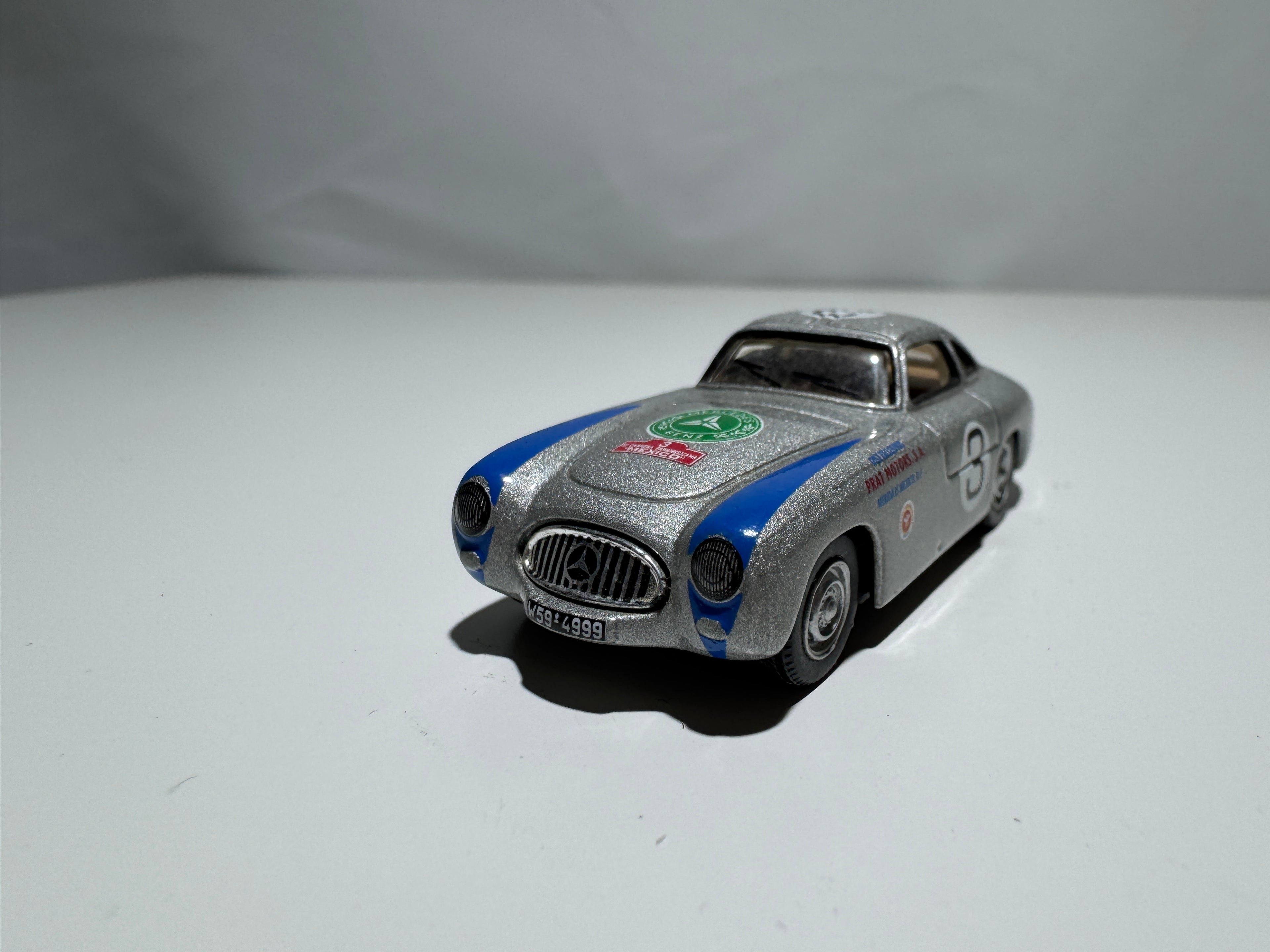 1:72 Schuco Mercedes-Benz 300 SL Silber #312