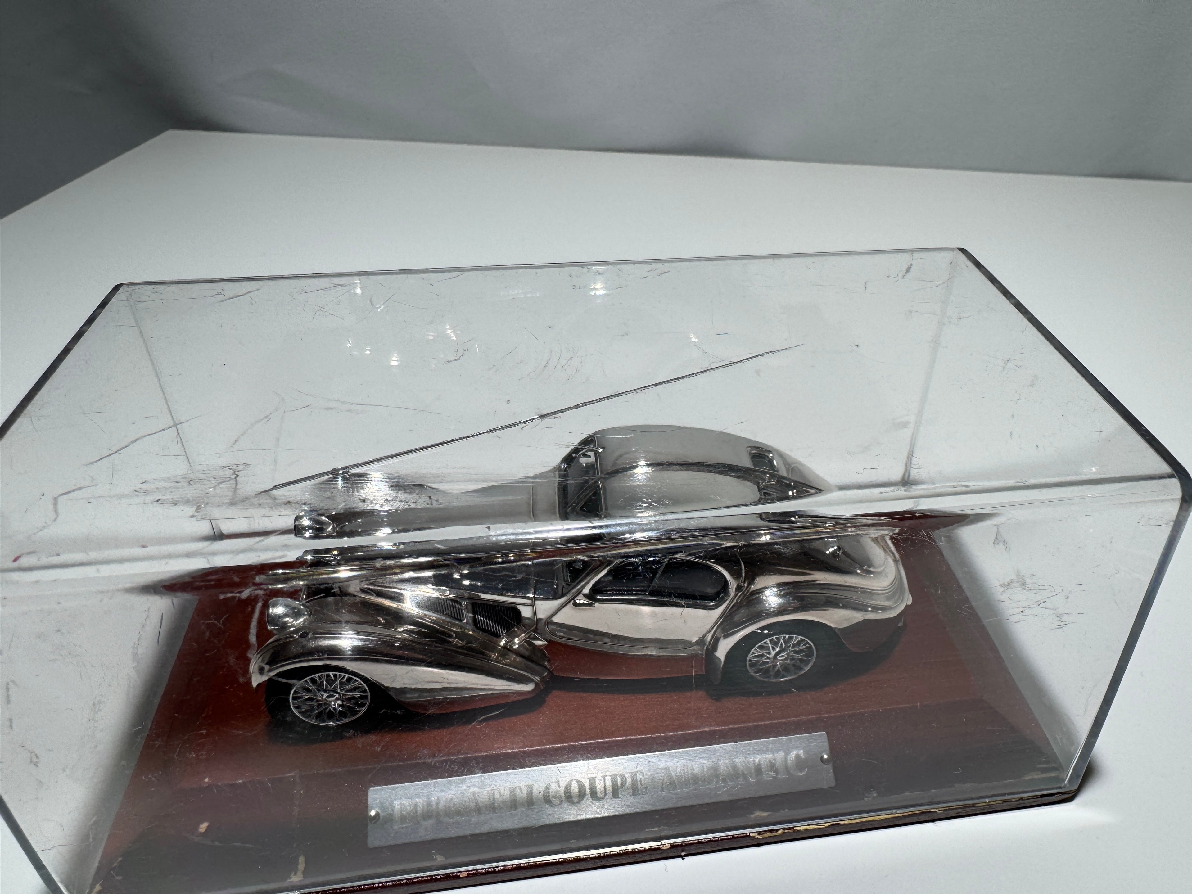 1:43 Atlas Bugatti Coupe Atlantic Silber OVP #318
