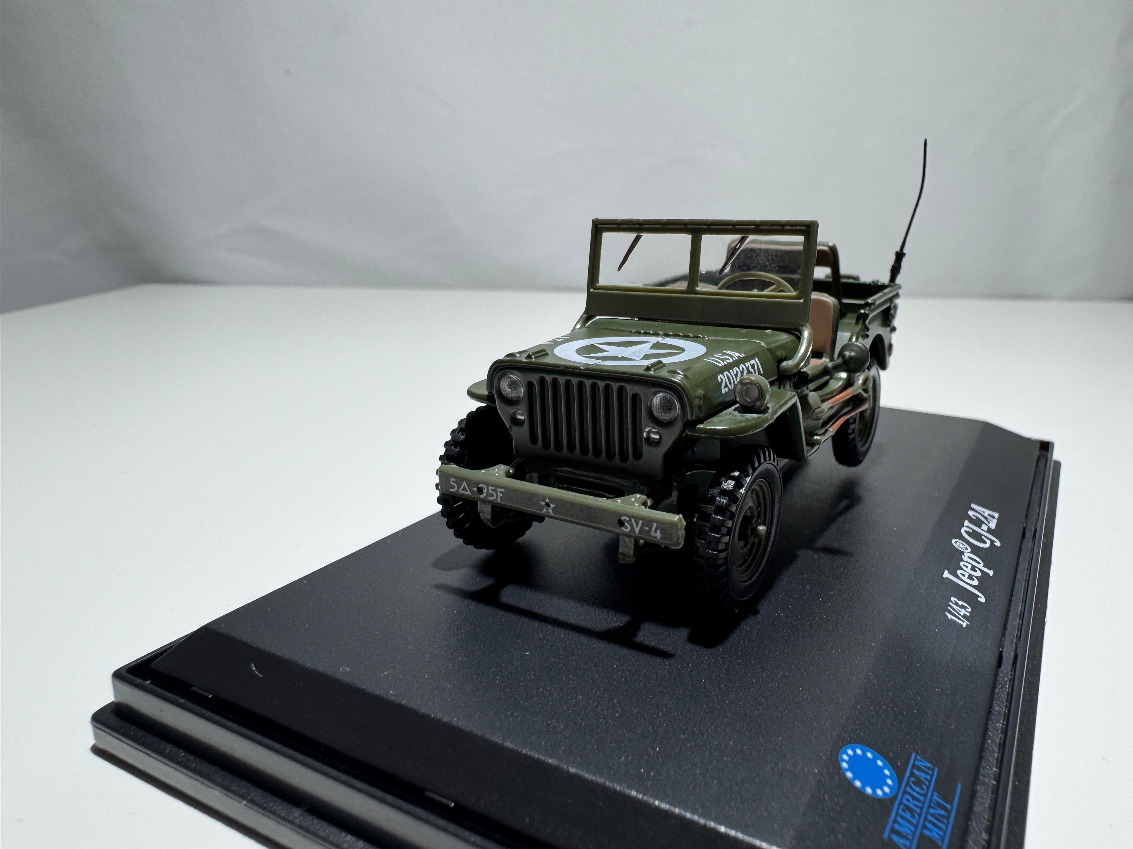 1:43 American Mint Willys Jeep CJ-2A  Militär OVP #320