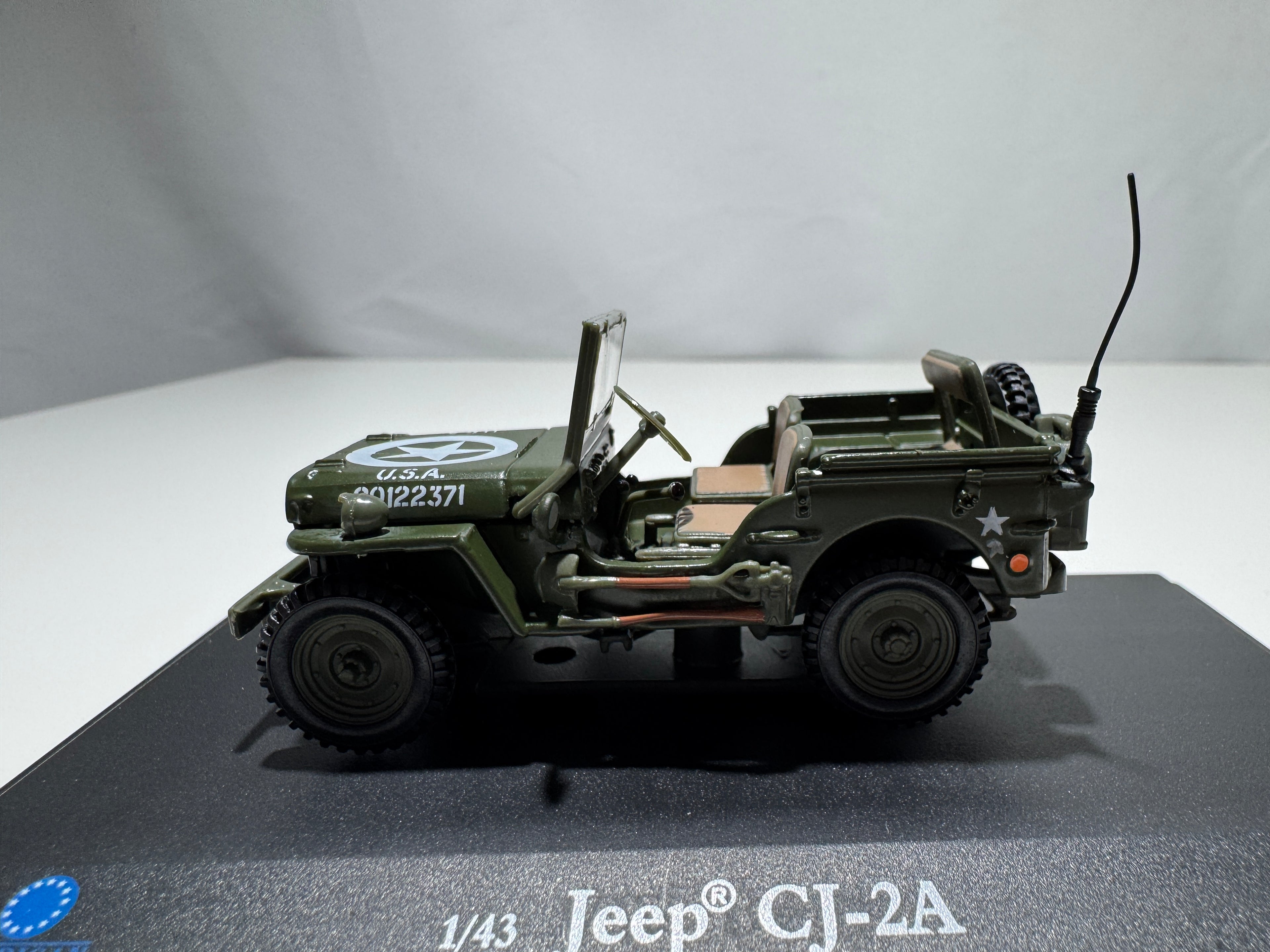 1:43 American Mint Willys Jeep CJ-2A  Militär OVP #320