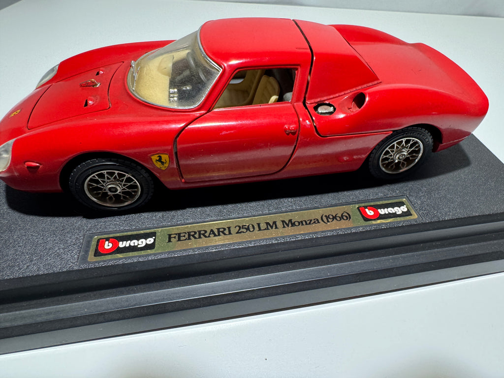 1:24 Bburago Ferrari 250 LM Monza 1966 Rot #321