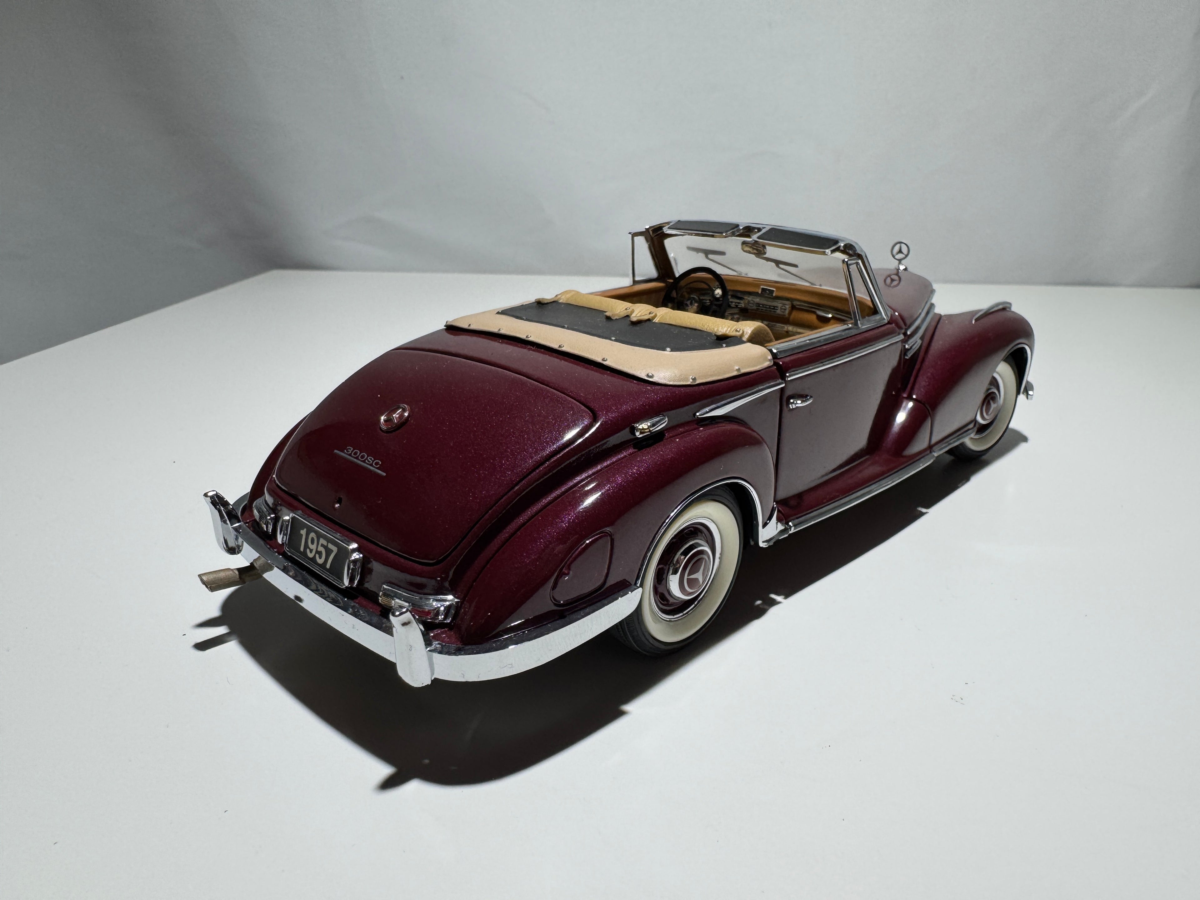 1:24 Franklin Mint 1957 Mercedes-Benz 300SC #327