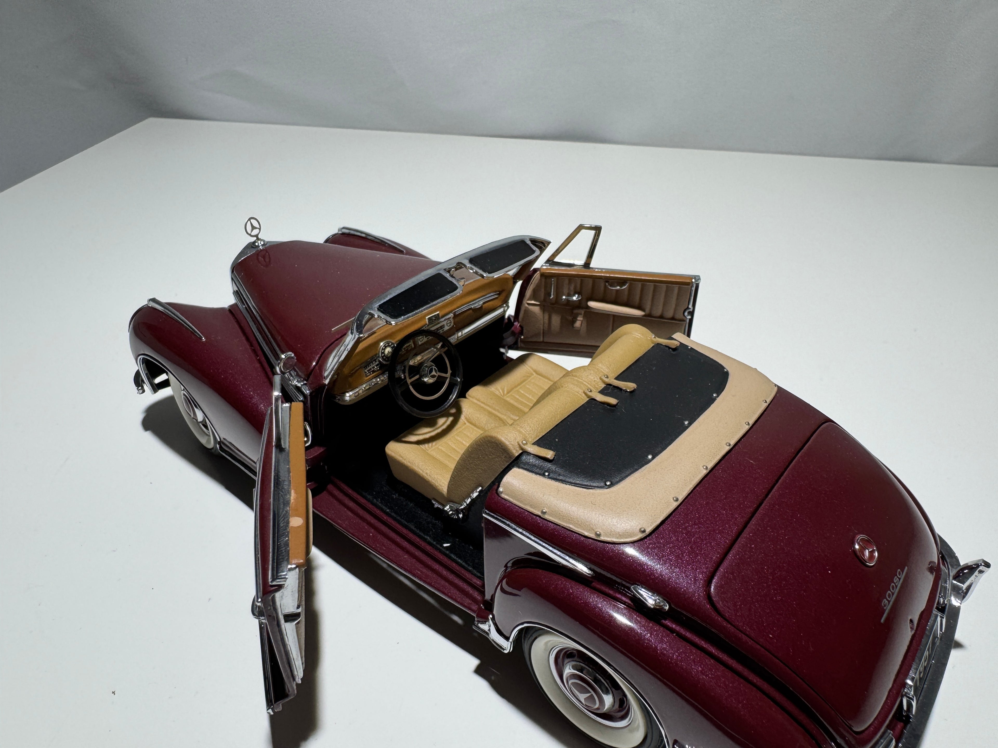1:24 Franklin Mint 1957 Mercedes-Benz 300SC #327