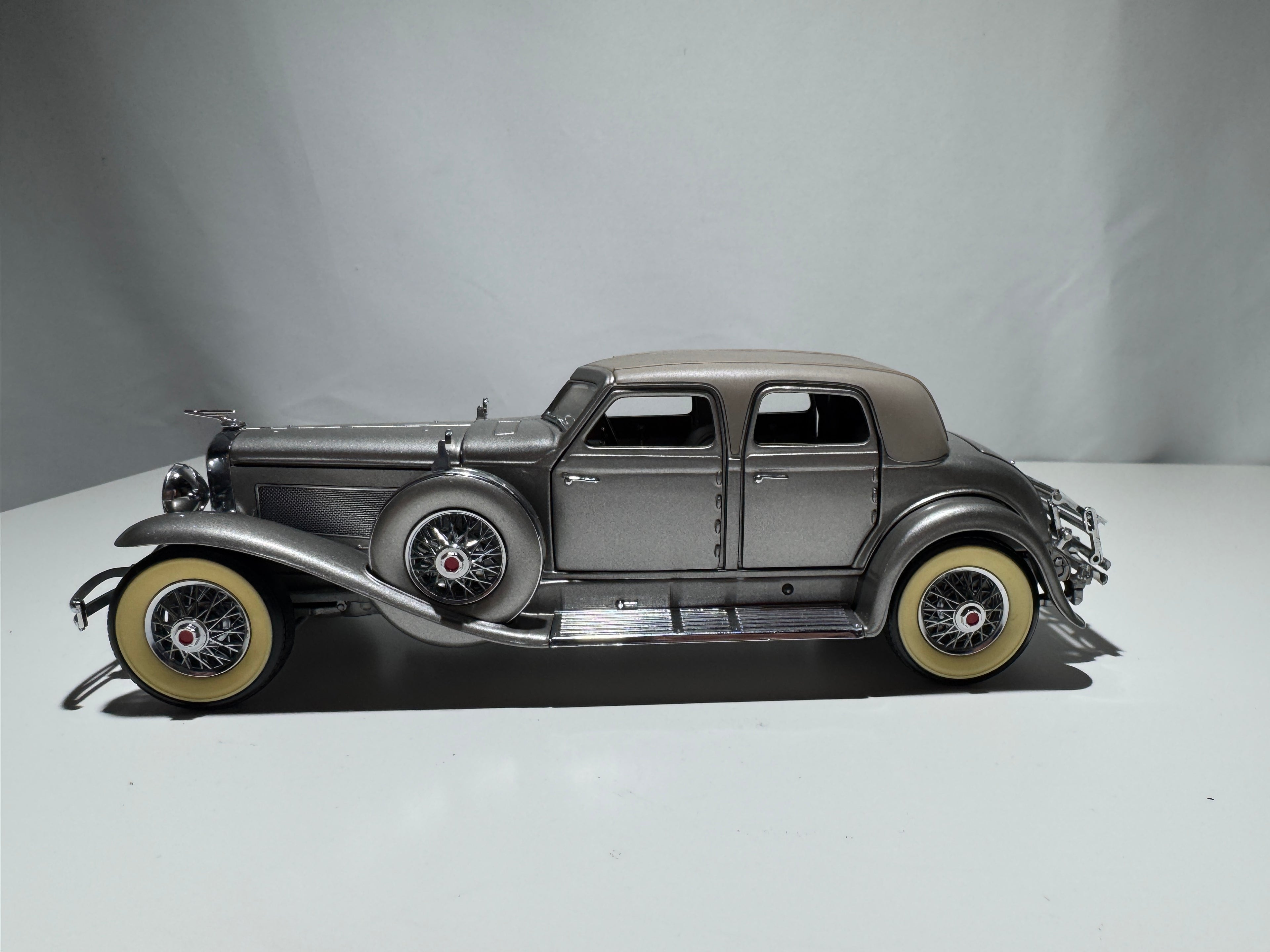 1:24 Franklin Mint 1933 Duesenberg SJ Twenty Grand #329