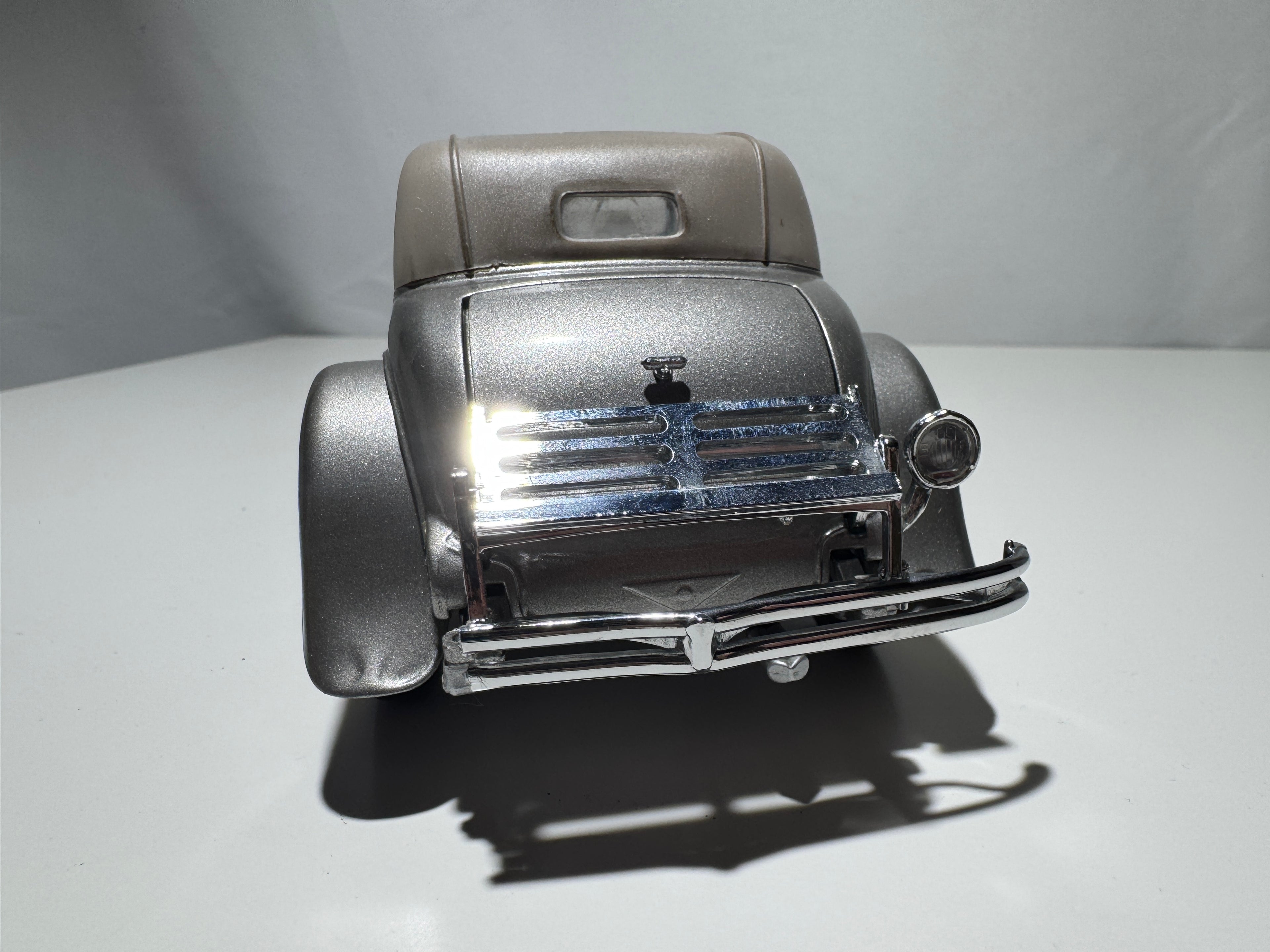 1:24 Franklin Mint 1933 Duesenberg SJ Twenty Grand #329