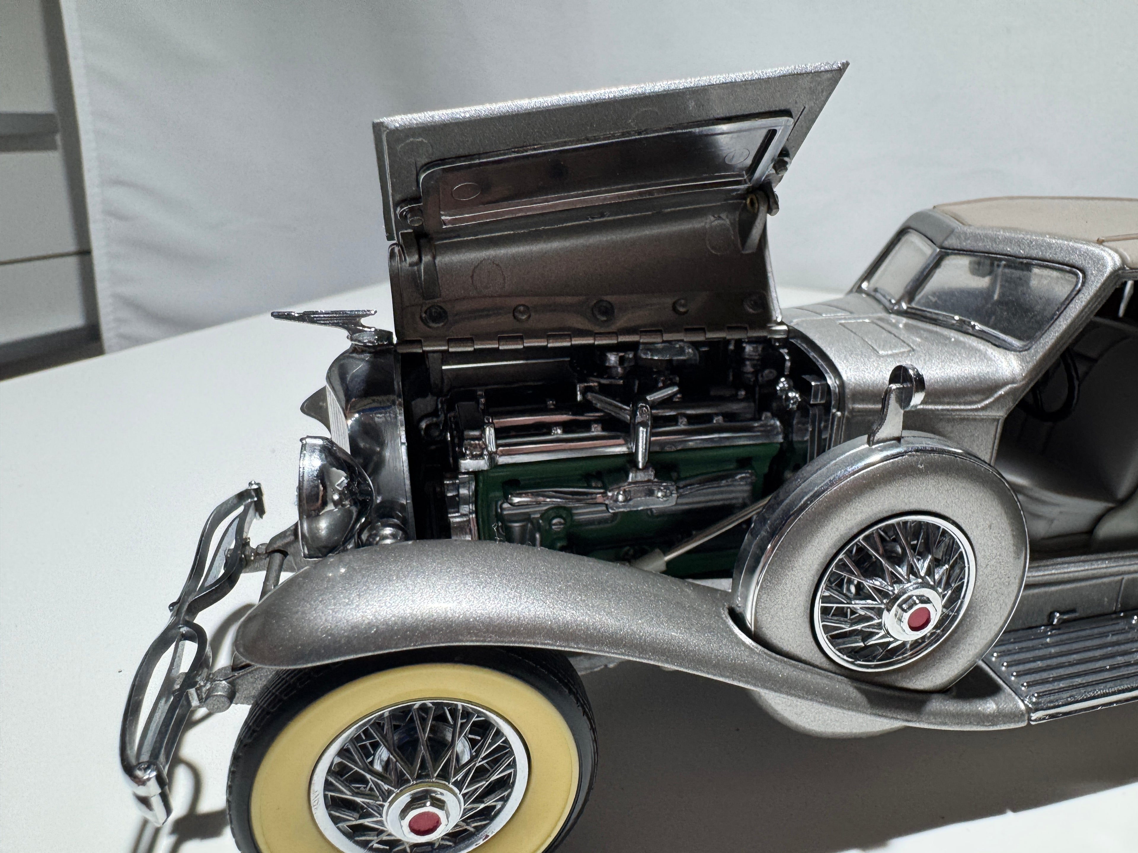 1:24 Franklin Mint 1933 Duesenberg SJ Twenty Grand #329