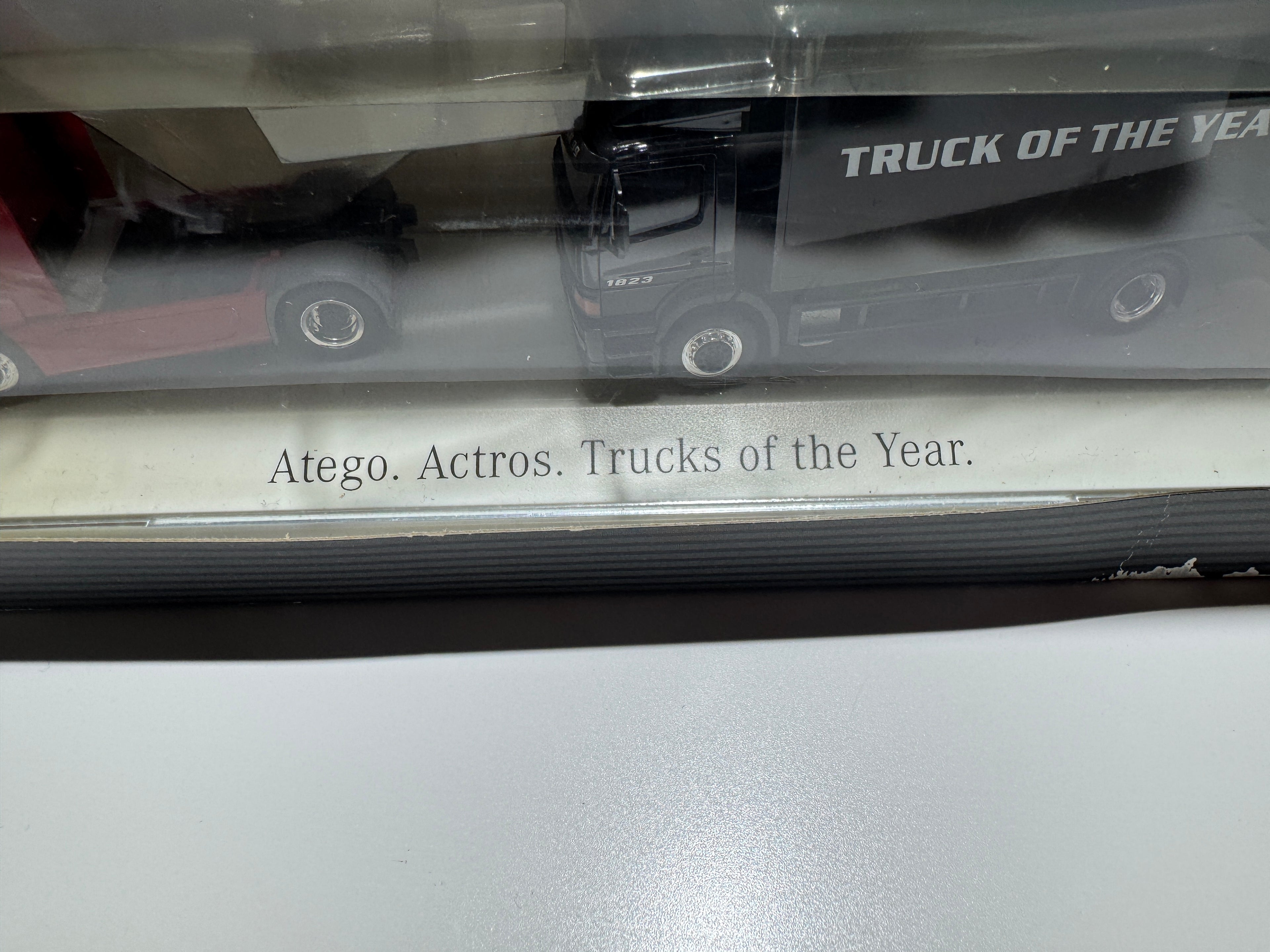 1:87 Mercedes-Benz Atego+Actros Truck of the Year Händlermodelle LKW OVP #344