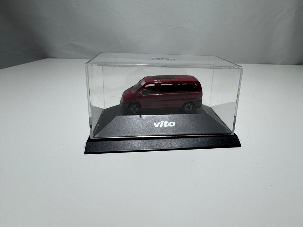 1:87 Herpa Händlermodelle Mercedes-Benz Vito W638 Bus Rot OVP #383