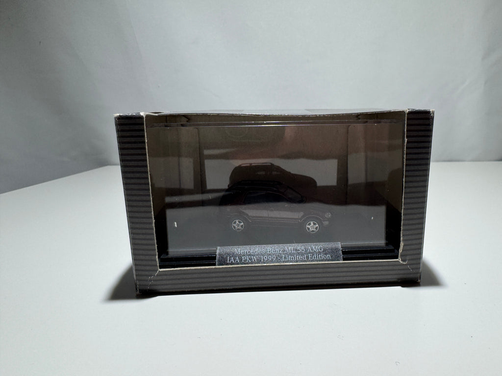 1:87 Busch Händlermodelle Mercedes-Benz ML55 AMG IAA 1999-Limited Edition Dunkelrot OVP #384