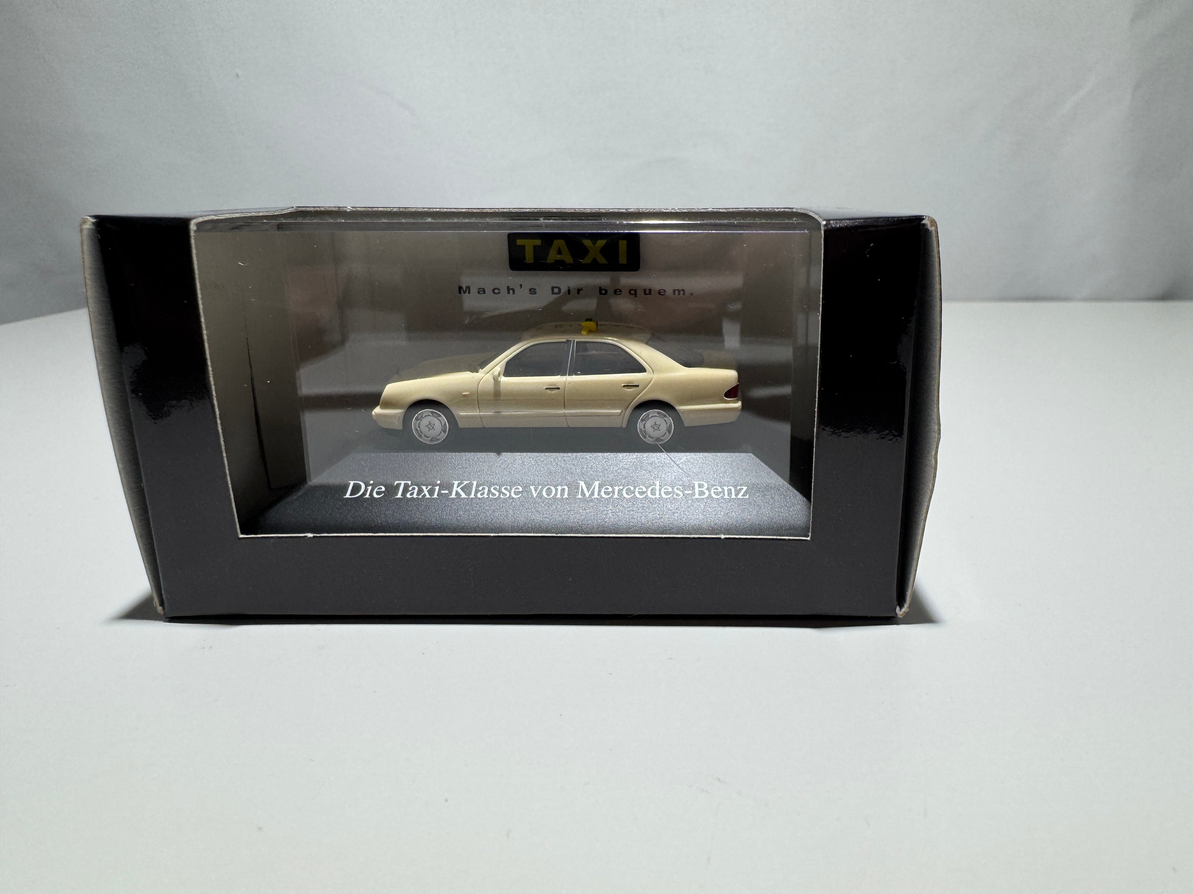 1:87 Herpa Mercedes-Benz E-Klasse Taxi OVP #387
