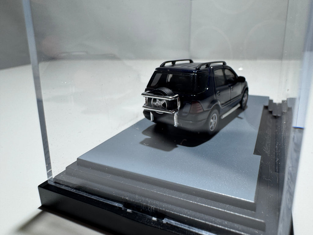 1:87 Busch Mercedes-Benz ML 320 Blau OVP #391