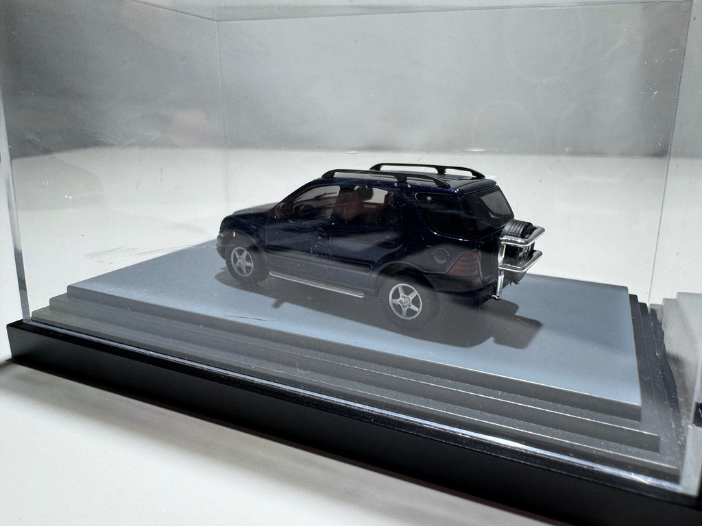 1:87 Busch Mercedes-Benz ML 320 Blau OVP #391
