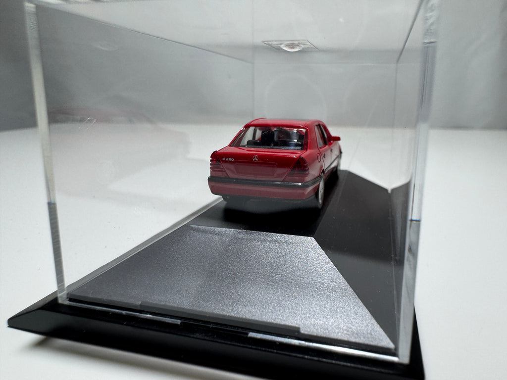 1:87 Herpa Händlermodelle Mercedes-Benz C220 W202 Rot OVP #395