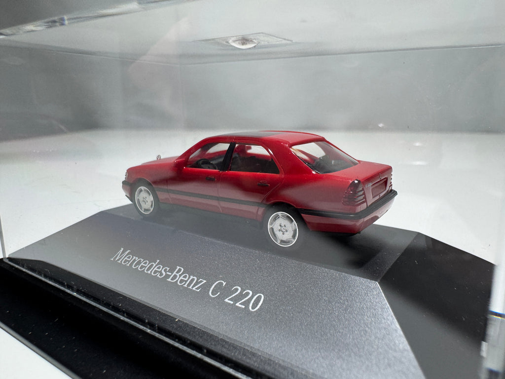 1:87 Herpa Händlermodelle Mercedes-Benz C220 W202 Rot OVP #395