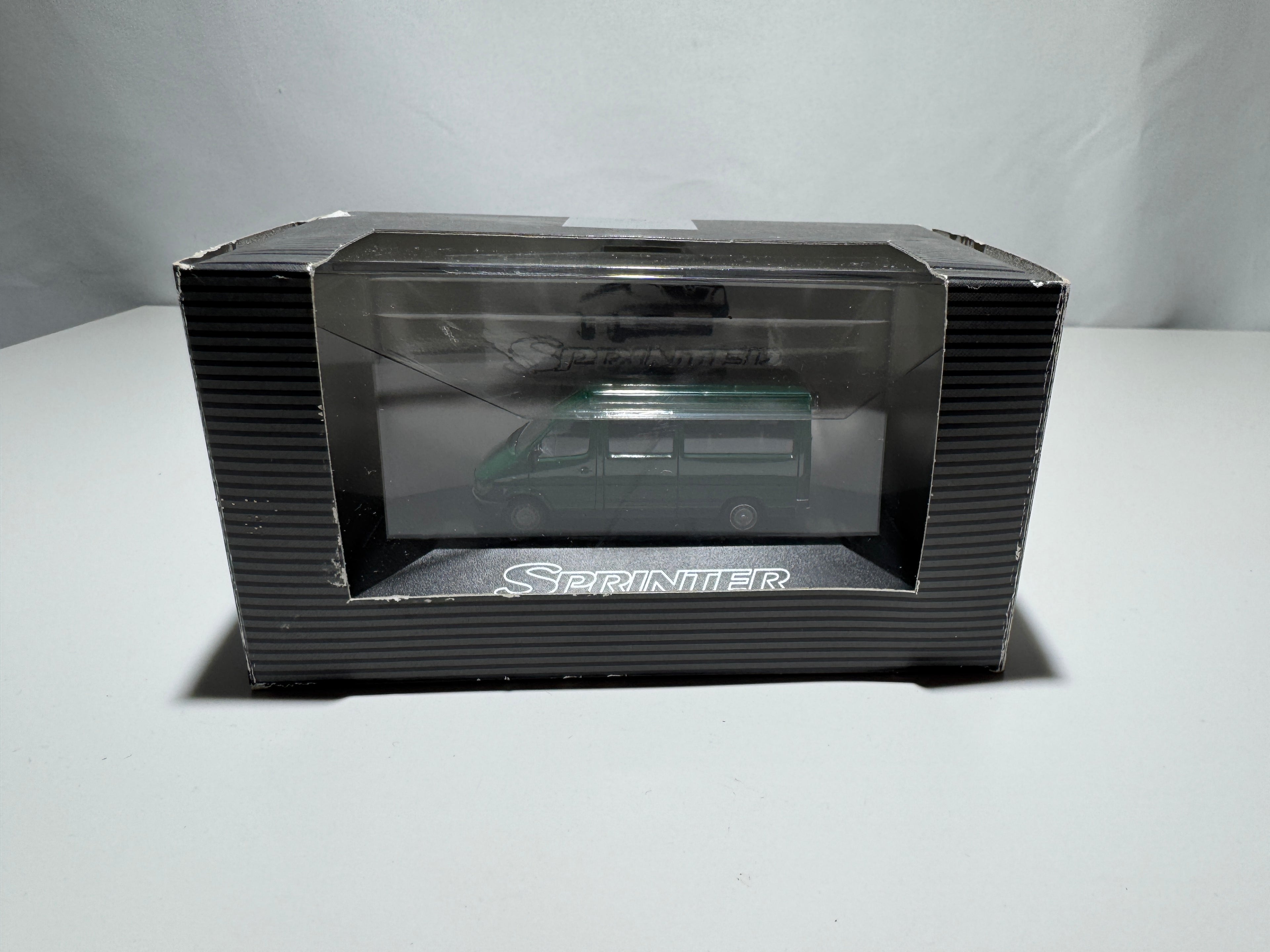 1:87 Herpa Händlermodelle Mercedes-Benz Sprinter Bus W903 Grün OVP #401