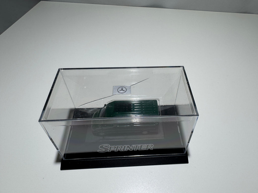 1:87 Herpa Händlermodelle Mercedes-Benz Sprinter Bus W903 Grün OVP #401