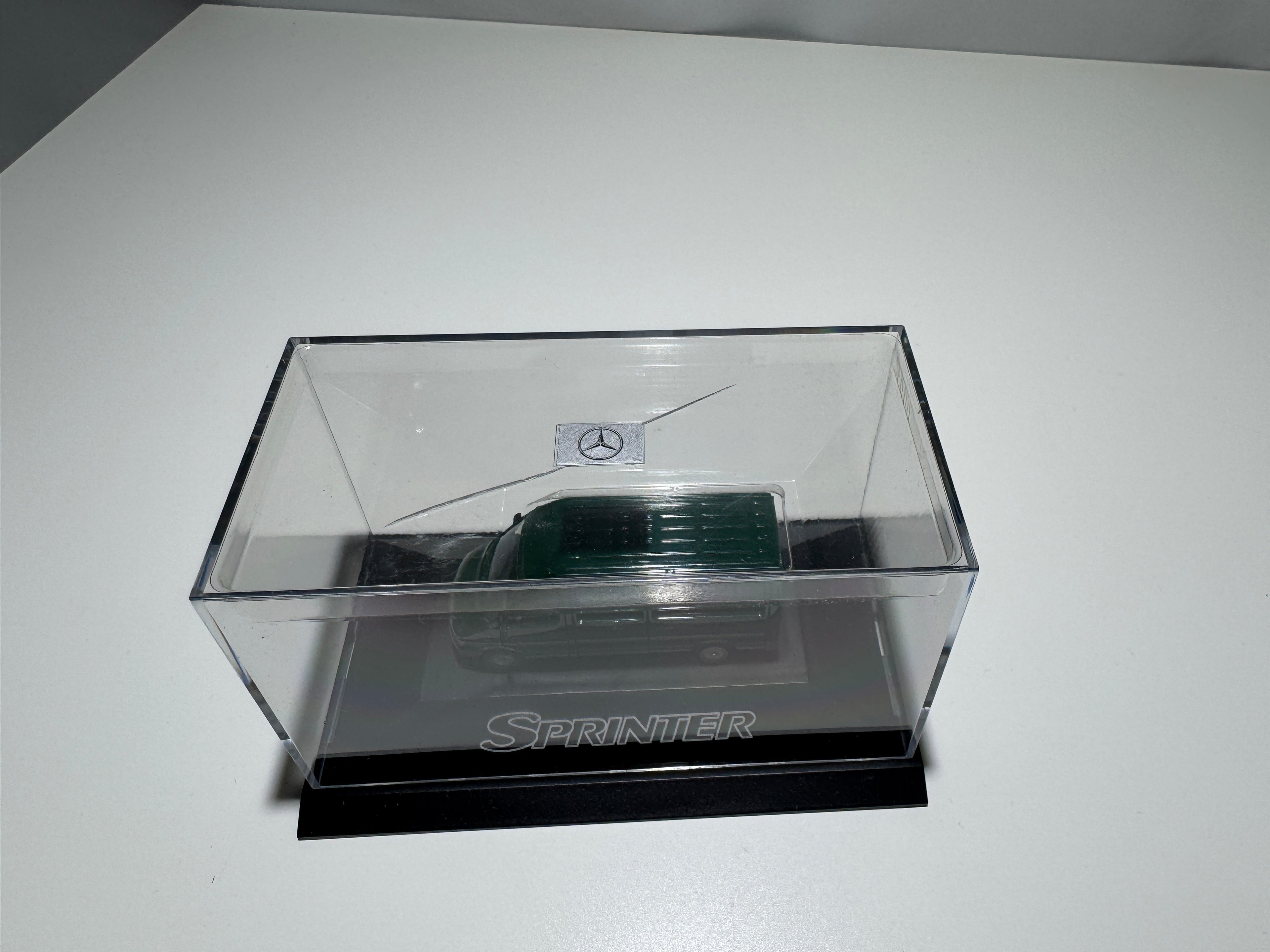 1:87 Herpa Händlermodelle Mercedes-Benz Sprinter Bus W903 Grün OVP #401