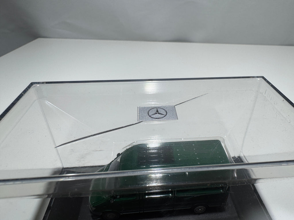 1:87 Herpa Händlermodelle Mercedes-Benz Sprinter Bus W903 Grün OVP #401