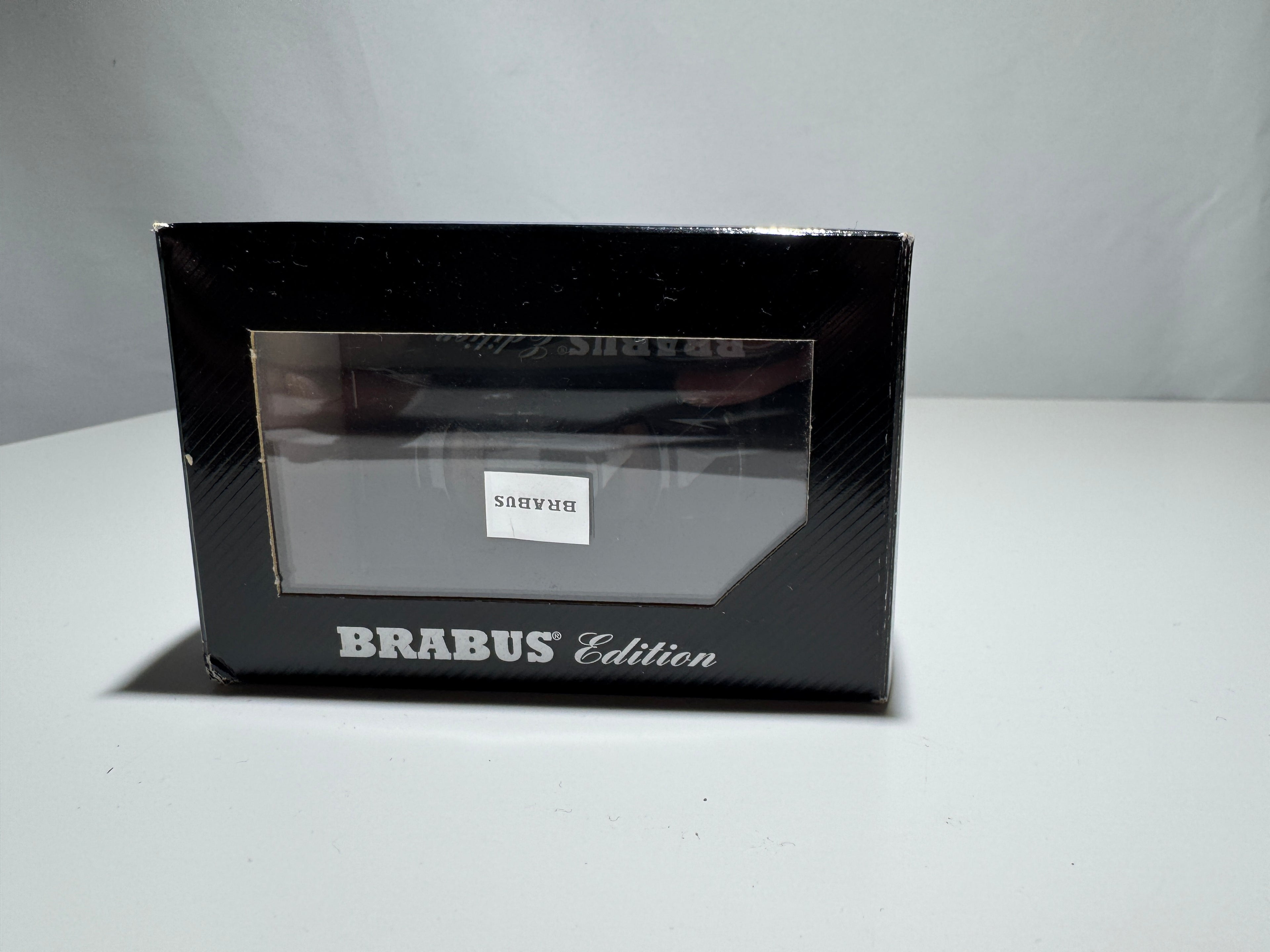 1:87 Herpa Brabus Limited Edition Mercedes-Benz C-Klasse CV8 Schwarz OVP #402