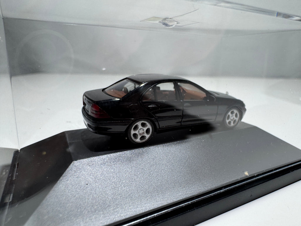 1:87 Herpa Brabus Limited Edition Mercedes-Benz C-Klasse CV8 Schwarz OVP #402
