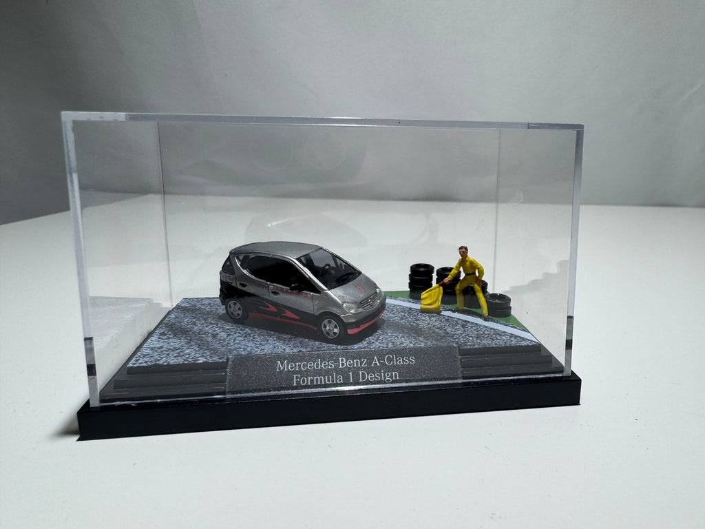 1:87 Busch Händlermodelle Mercedes-Benz A-Klasse Formula 1 Design Diorama OVP #406