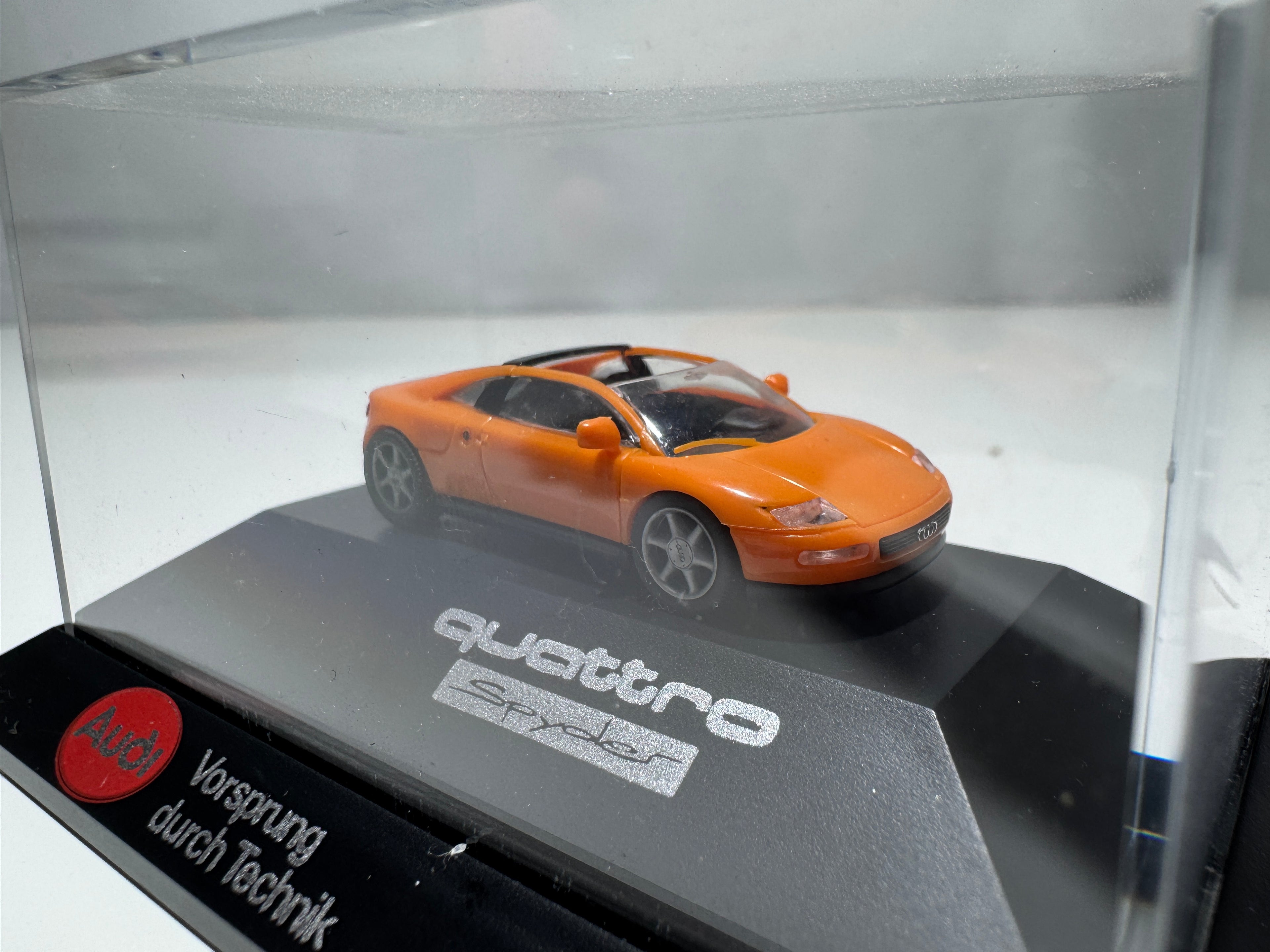 1:87 Rietze Exclusiv Audi Quattro Spyder Orange OVP #408