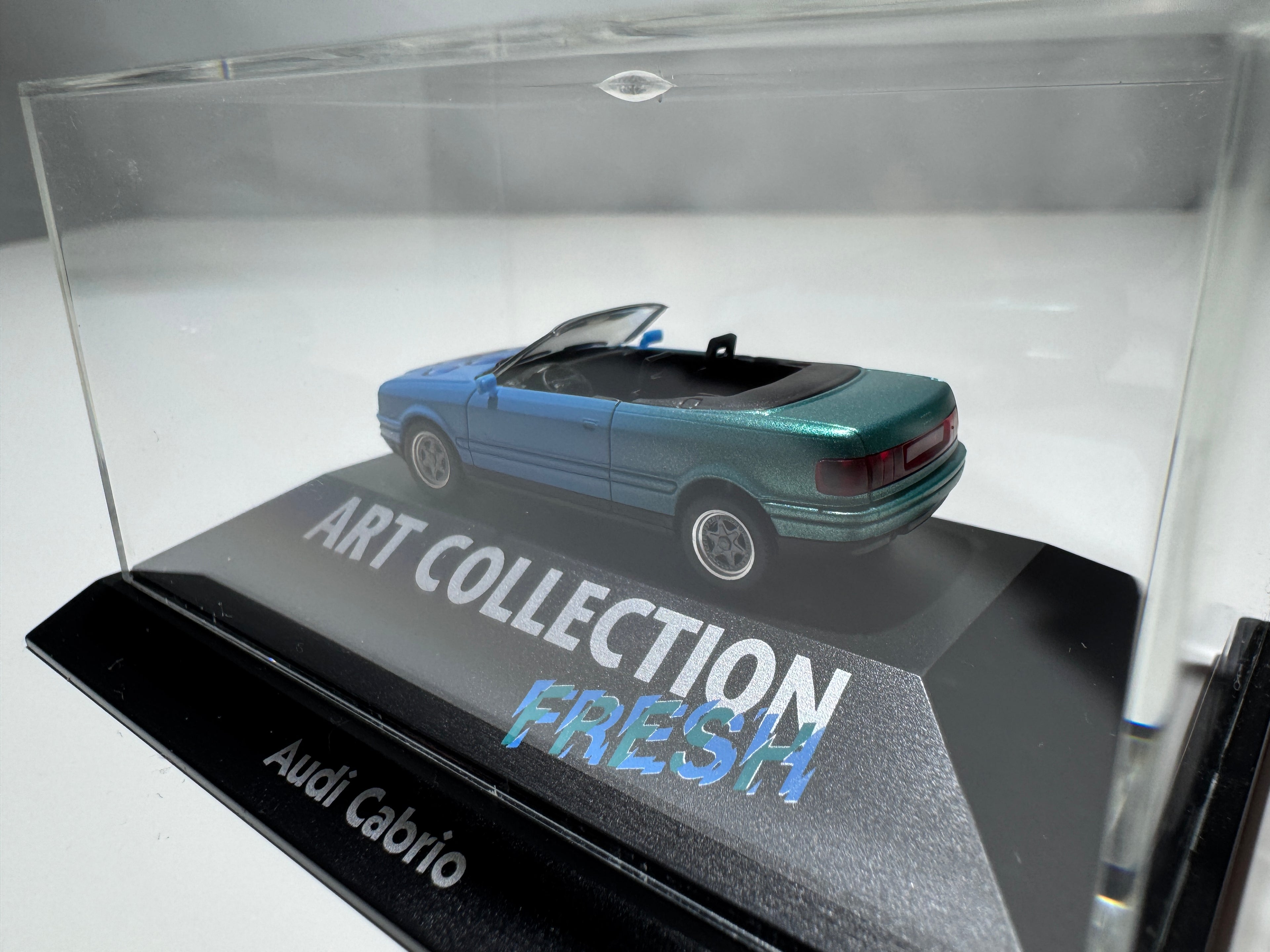 1:87 Herpa Art Collection Audi 80 Cabrio Blau OVP #410