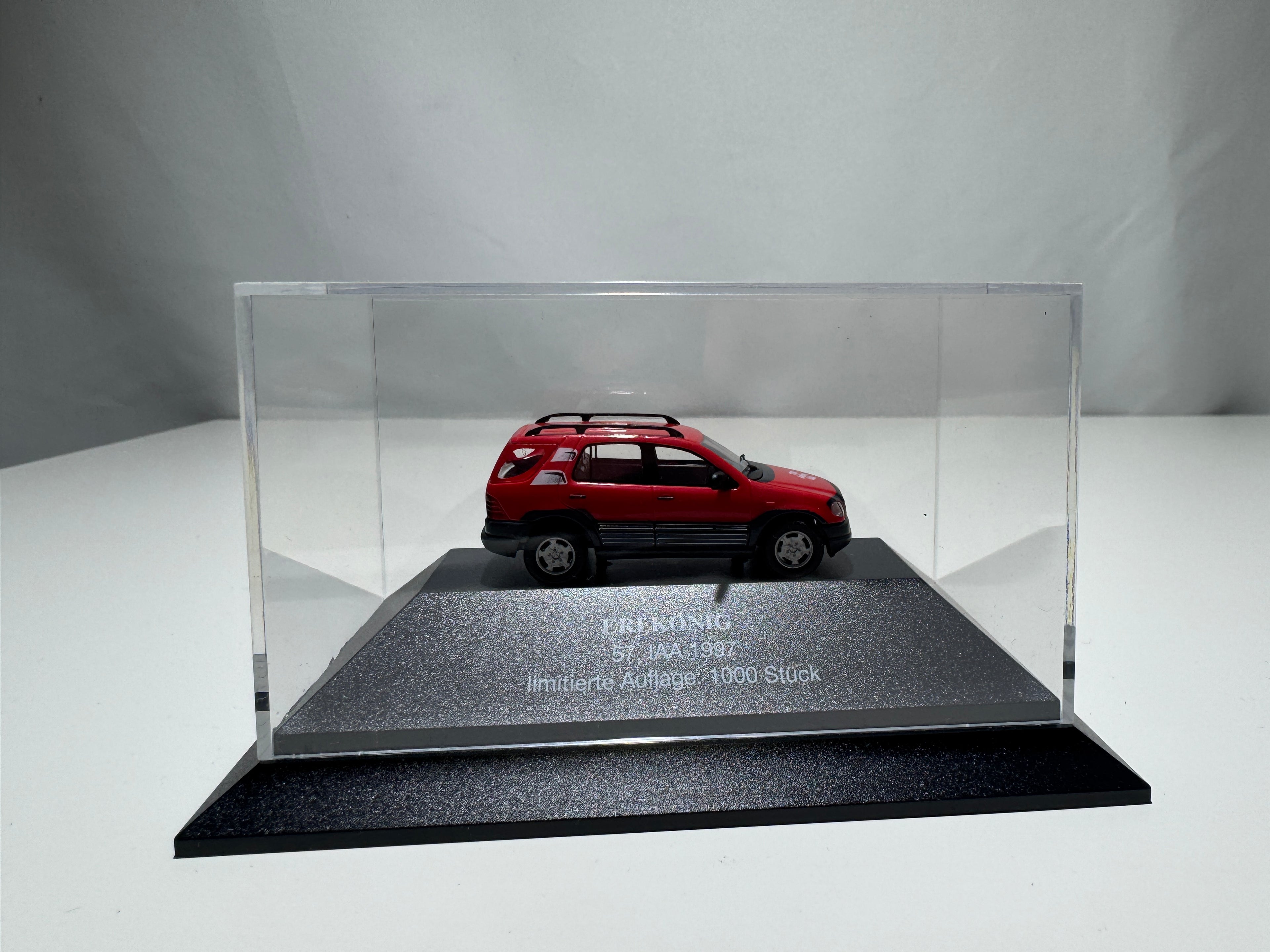 1:87 Busch Limited Edition Mercedes-Benz ML Erlkönig 57. IAA 1997 Rot OVP #413