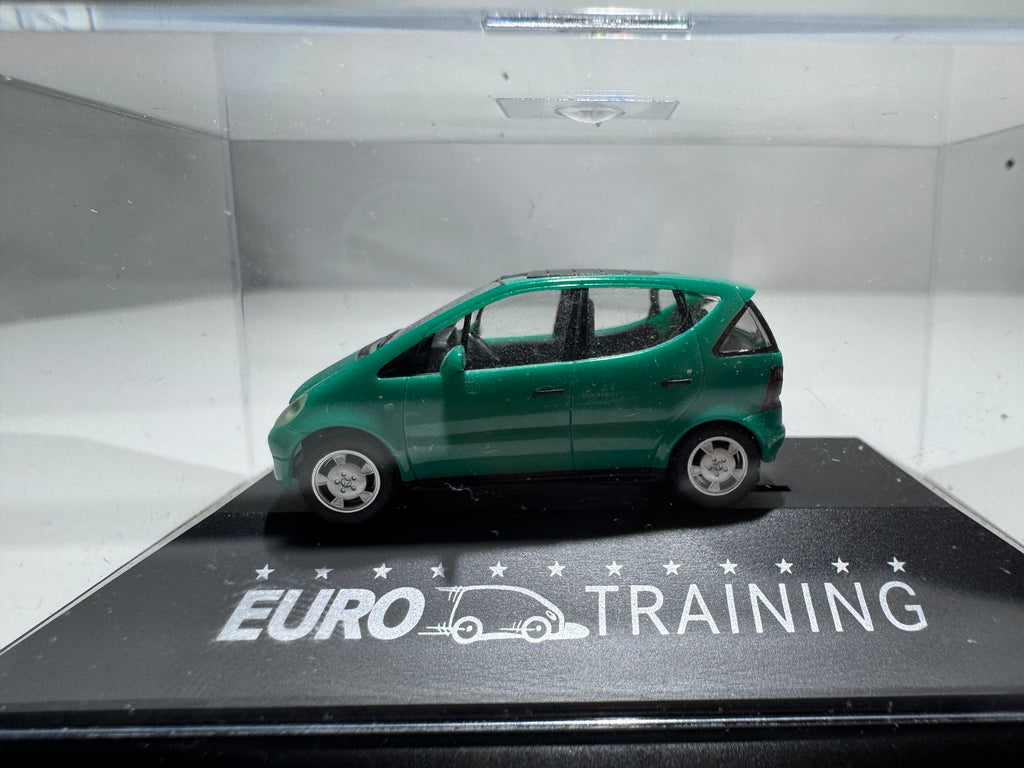 1:87 Herpa Händlermodelle Mercedes-Benz A-Klasse Grün OVP #414