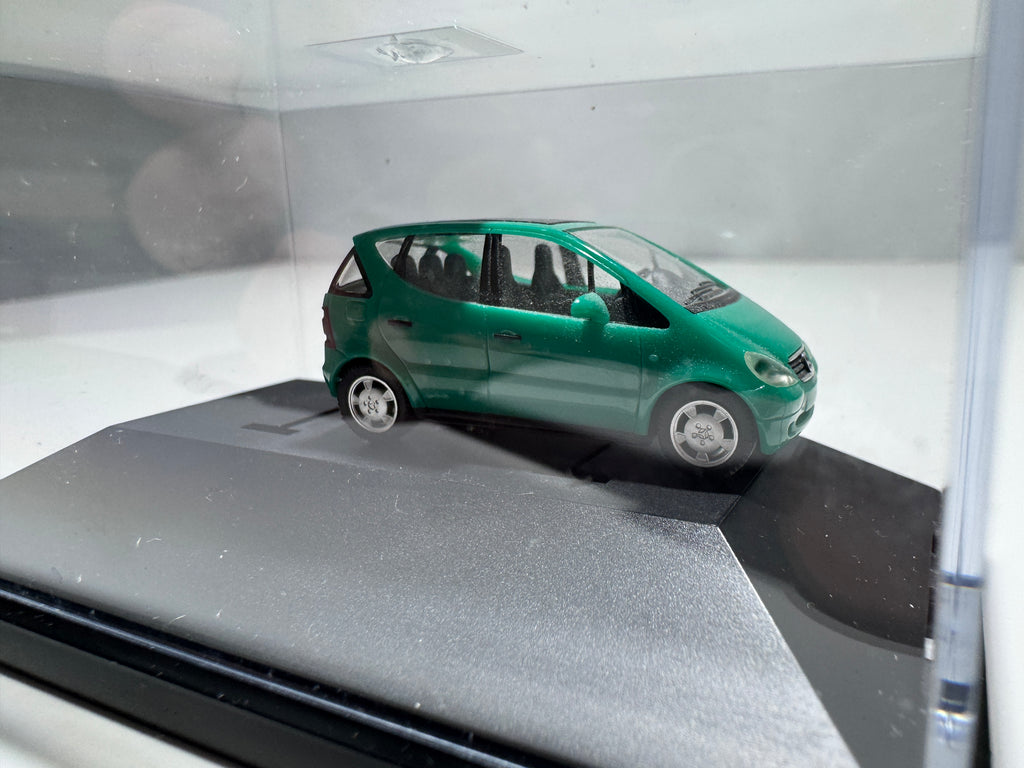 1:87 Herpa Händlermodelle Mercedes-Benz A-Klasse Grün OVP #414