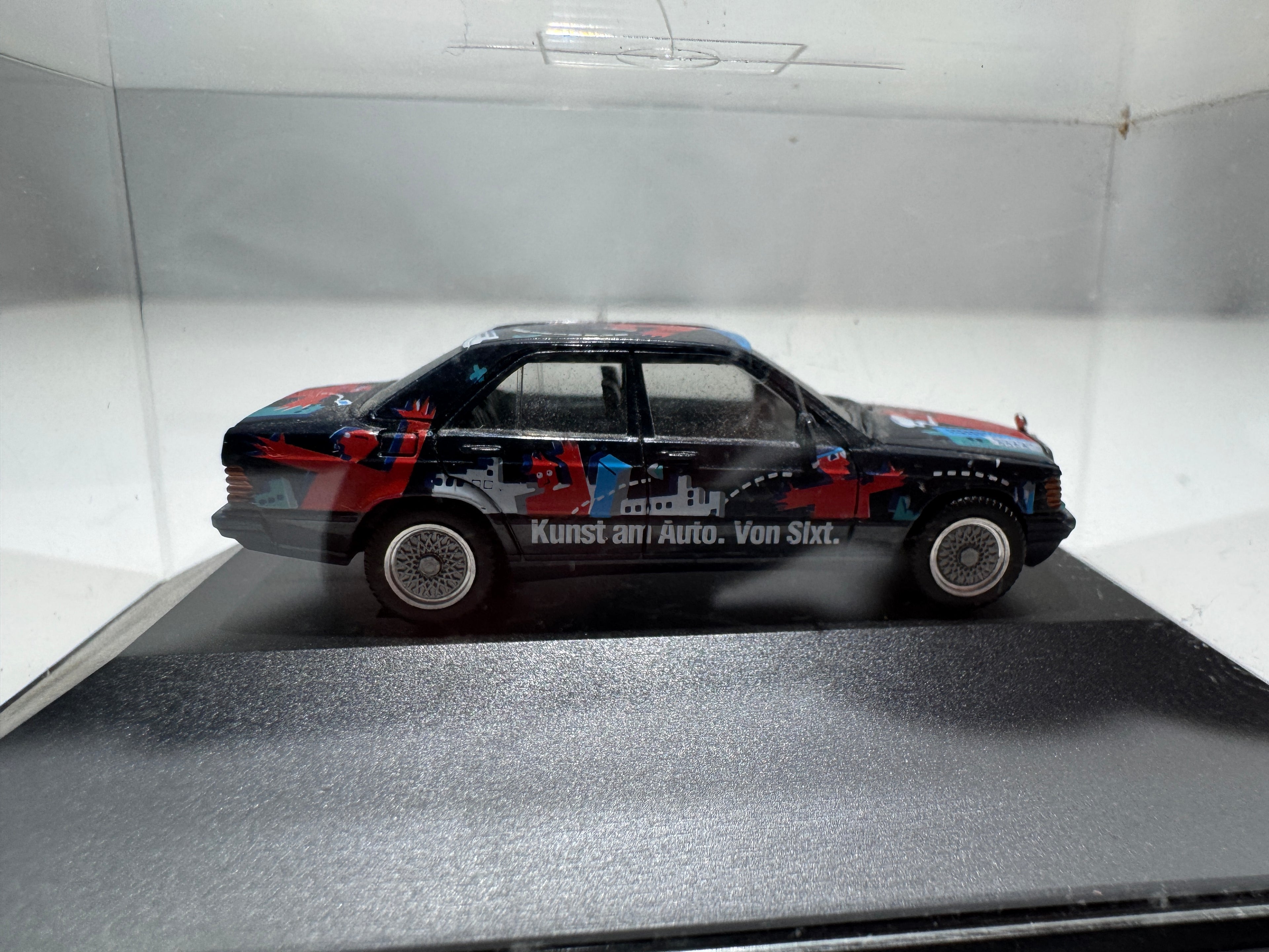 1:87 Herpa Mercedes 190E Sixt Art Car Schwarz OVP #428