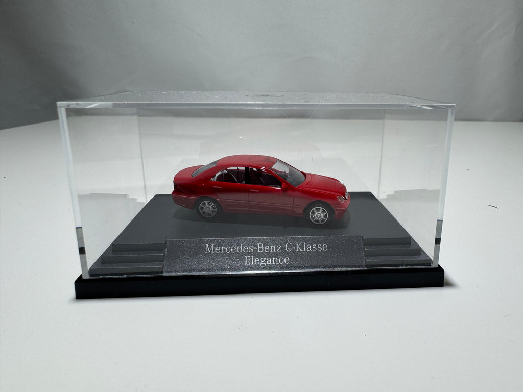1:87 Busch Mercedes-Benz C-Klasse W203 Elegance Rot OVP #432