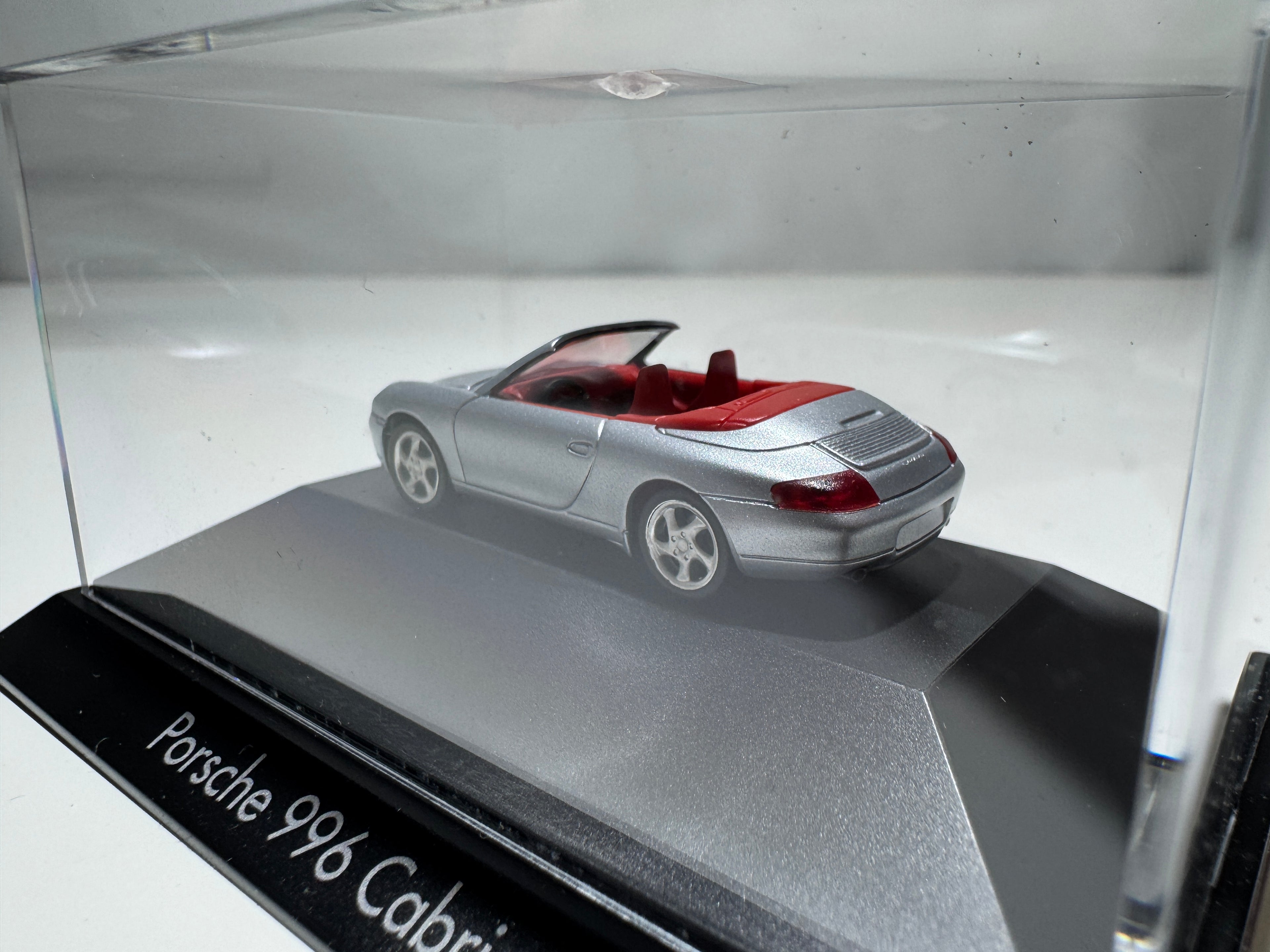1:87 Herpa Porsche 996 Cabrio Silber OVP #434