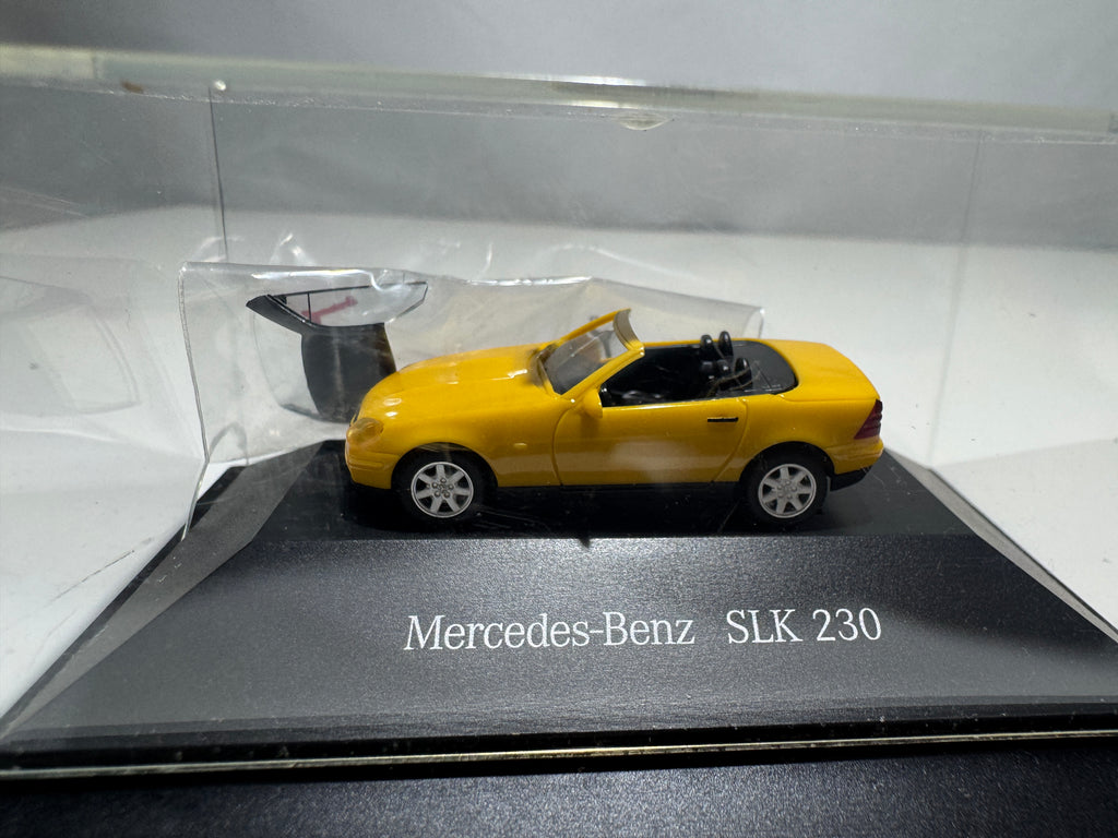 1:87 Herpa Mercedes-Benz SLK 230 R170 Gelb mit Hardtop OVP #435