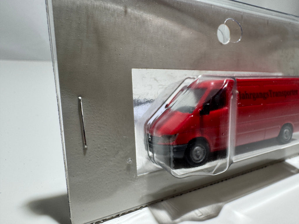 1:87 Mercedes Händlermodelle Mercedes-Benz Sprinter W903 Rot #439