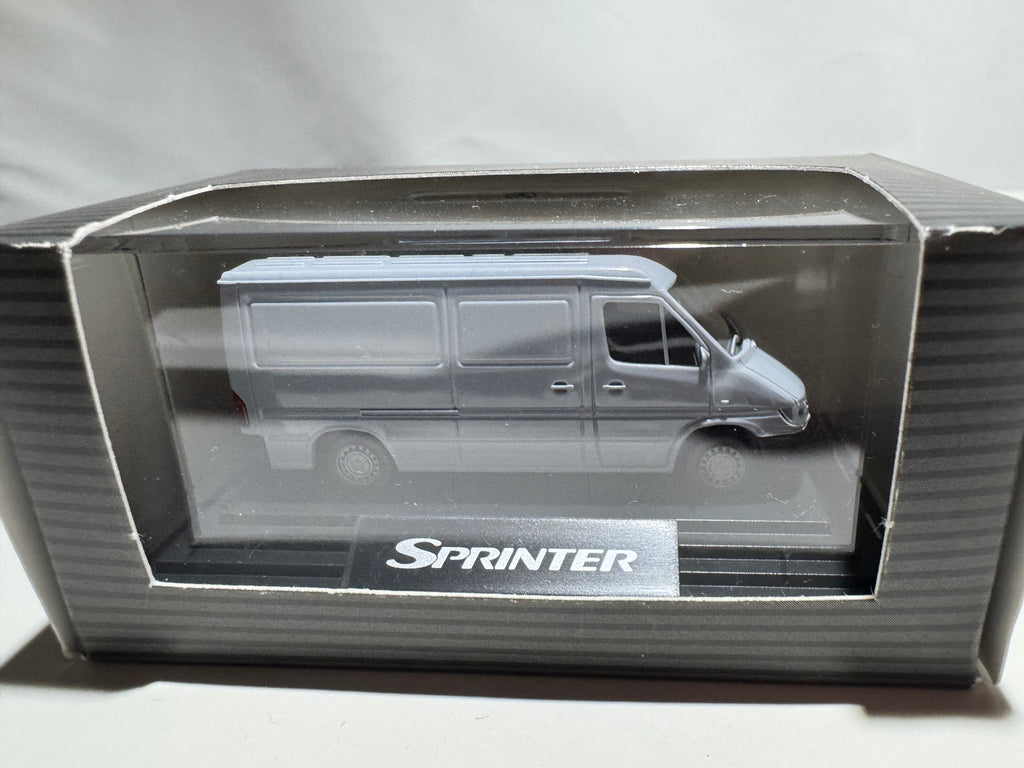1:87 Wiking Mercedes-Benz Sprinter W903 Kasten Grau OVP #446