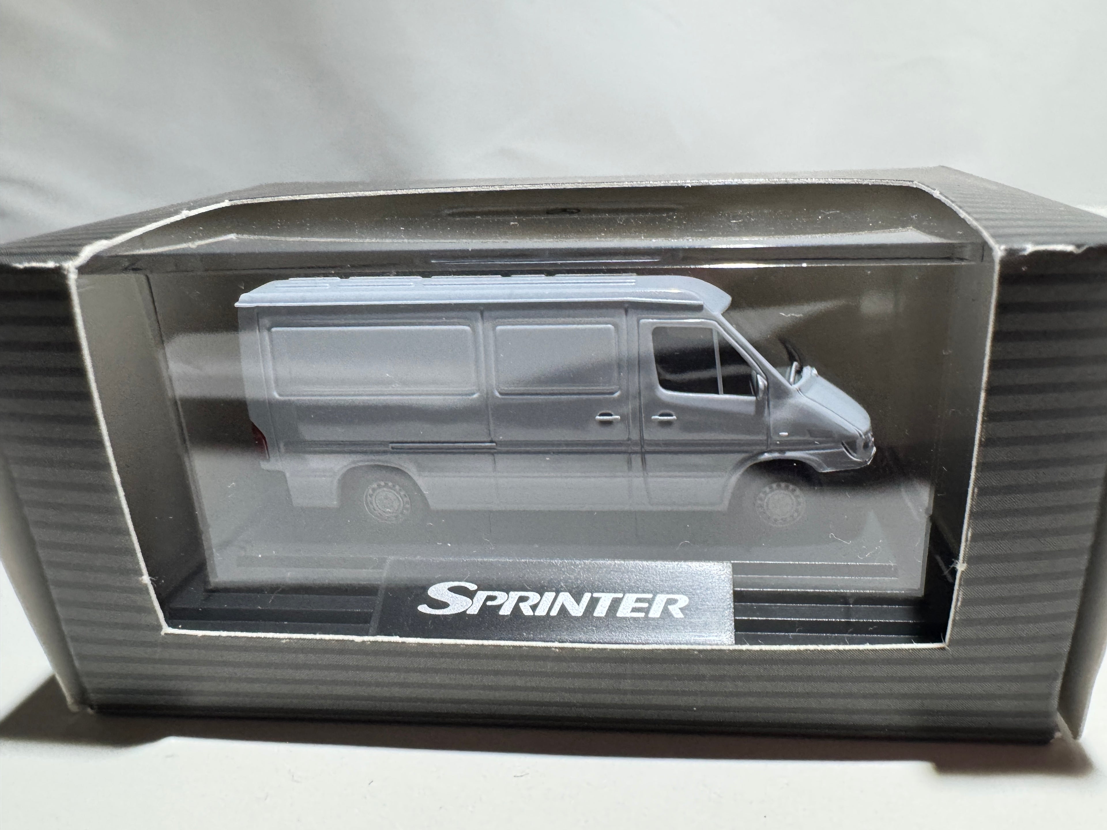 1:87 Wiking Mercedes-Benz Sprinter W903 Kasten Grau OVP #446