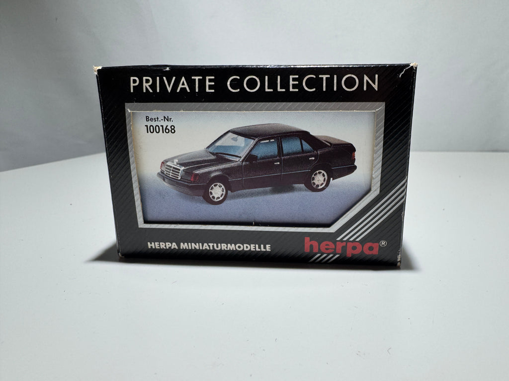 1:87 Herpa Private Collection Mercedes-Benz E-Klasse 300E Grau OVP #449
