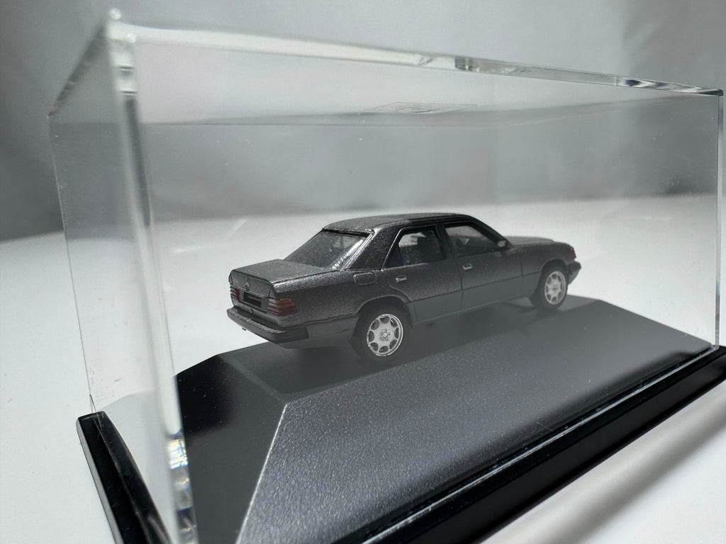 1:87 Herpa Private Collection Mercedes-Benz E-Klasse 300E Grau OVP #449