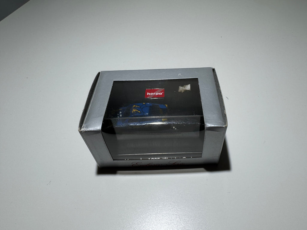 1:87 Herpa Mercedes-Benz E-Klasse 190E Sixt Art Car Blau OVP #451