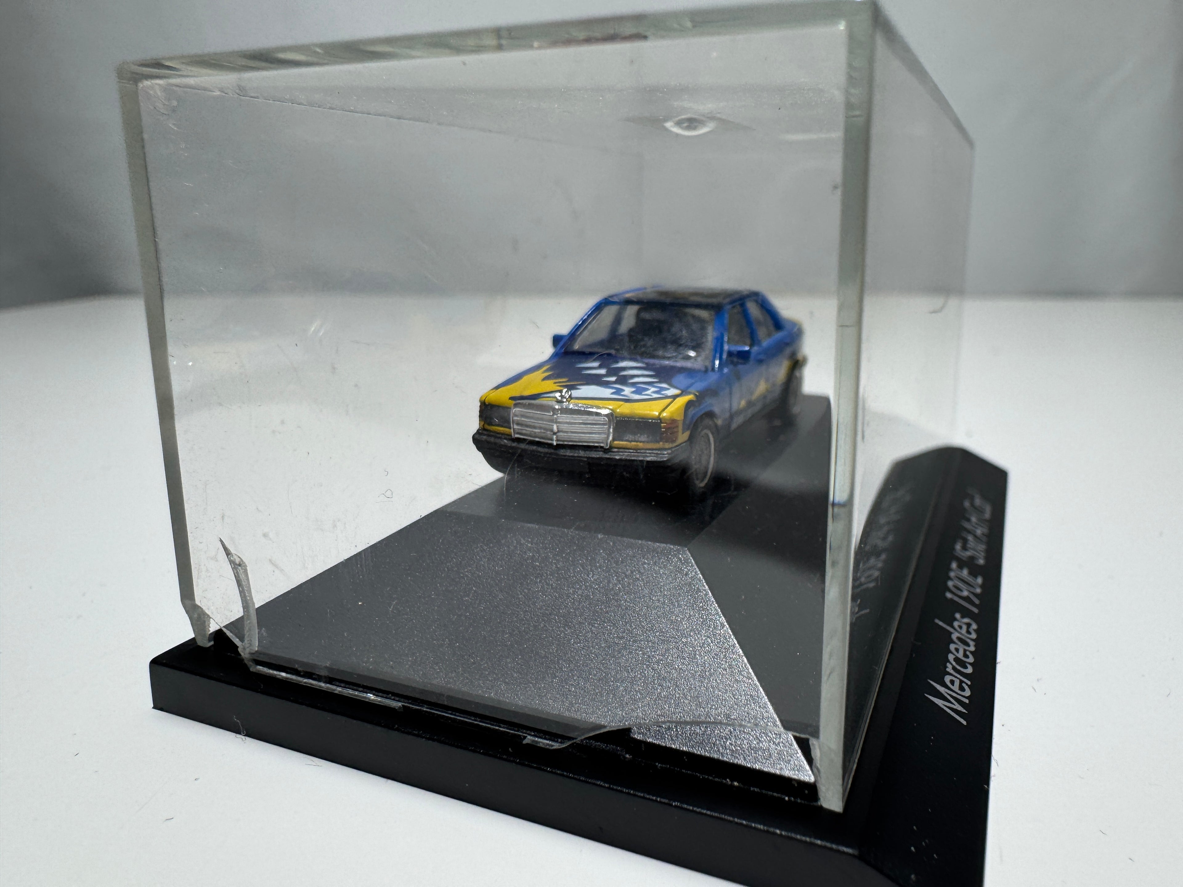 1:87 Herpa Mercedes-Benz E-Klasse 190E Sixt Art Car Blau OVP #451