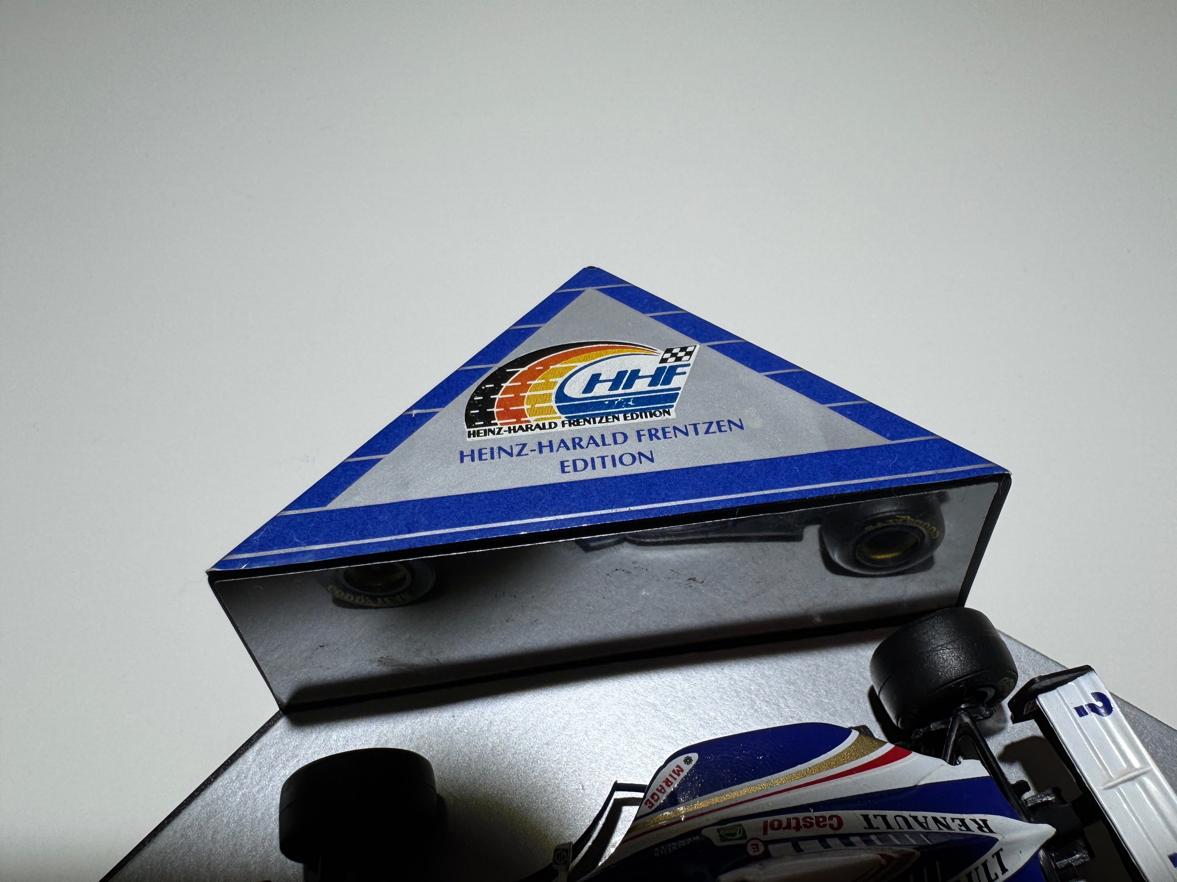 1:43 Heinz-Harald Frentzen Edition Williams-Renault 1997 French GP Blau-Weiß Formel 1 OVP #462