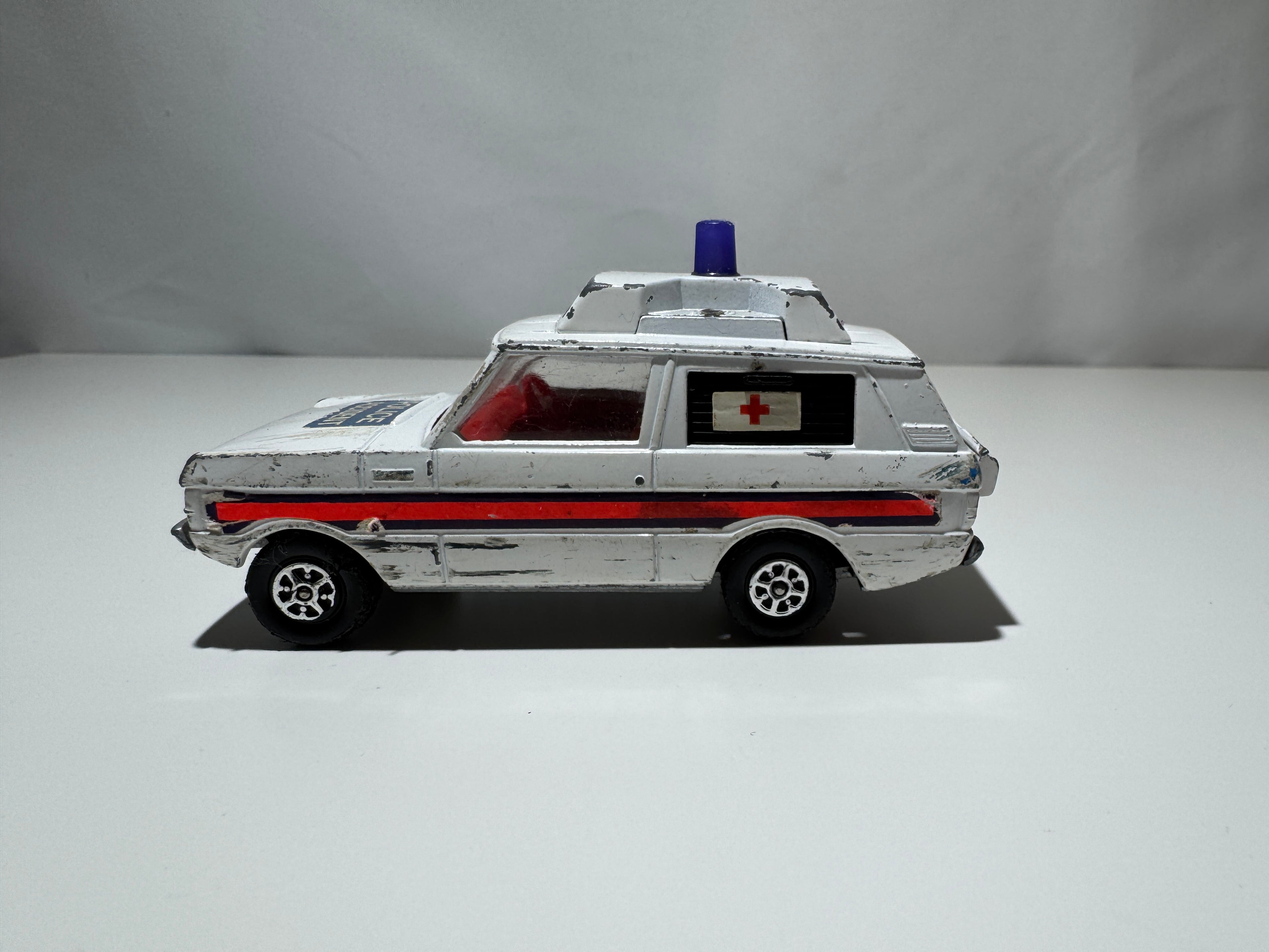 1:43-50 Corgi Toys Range Rover Vigilante Polizei Whizzwheels #468