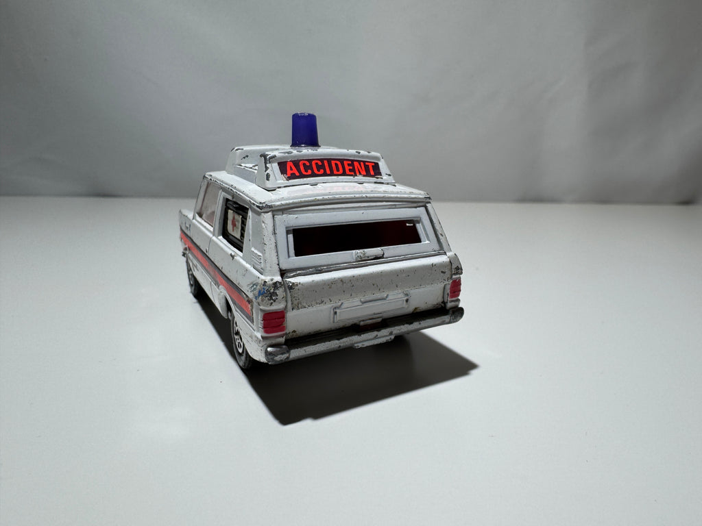 1:43-50 Corgi Toys Range Rover Vigilante Polizei Whizzwheels #468