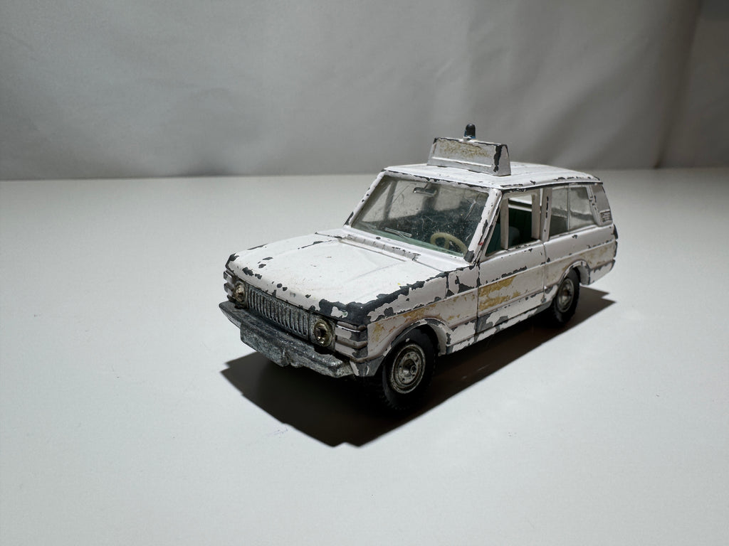 1:43-50 Dinky Toys Range Rover Police Polizei Weiß #472