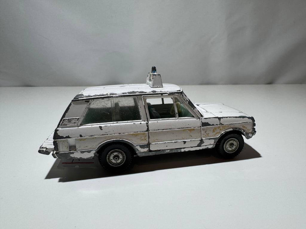 1:43-50 Dinky Toys Range Rover Police Polizei Weiß #472