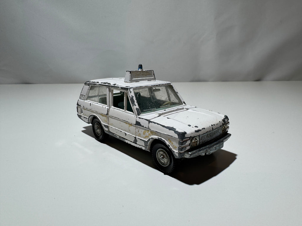 1:43-50 Dinky Toys Range Rover Police Polizei Weiß #472