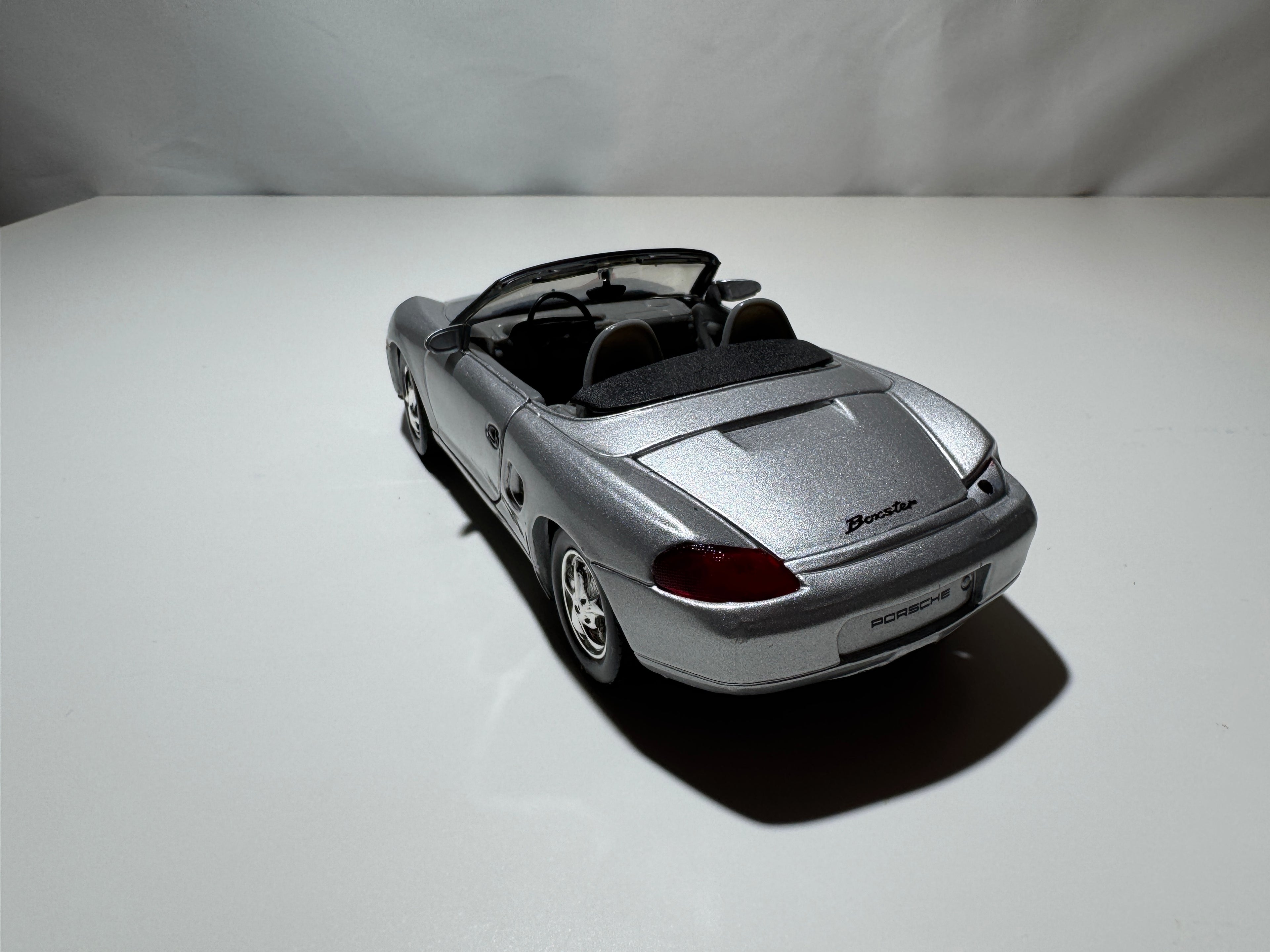 1:24 Porsche Boxter Silber  #476
