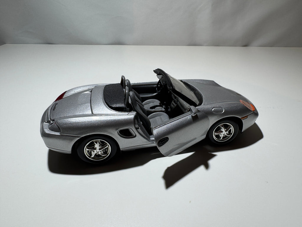 1:24 Porsche Boxter Silber  #476