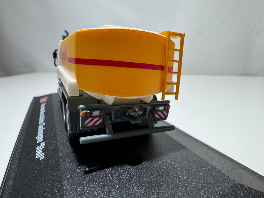 1:87 Schuco Mercedes-Benz Actros Tankwagen "Shell" OVP #477